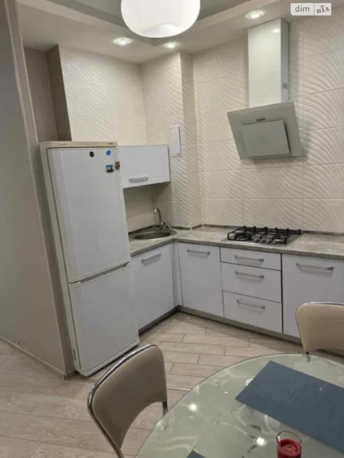 Продажа двухкомнатной квартиры в Харькове, на ул. Отакара Яроша 27, район 1-ый микрорайон фото 1 Продажа двухкомнатной квартиры в Харькове, на ул. Отакара Яроша 27, район 1-ый микрорайон фото 1