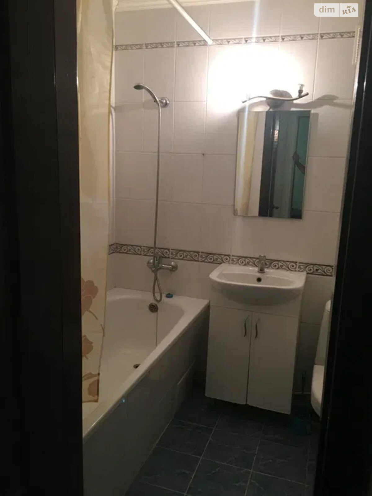Продажа однокомнатной квартиры в Харькове, на ул. Защитников Неба 46В, район 1-ый микрорайон фото 1 Продажа однокомнатной квартиры в Харькове, на ул. Защитников Неба 46В, район 1-ый микрорайон фото 1