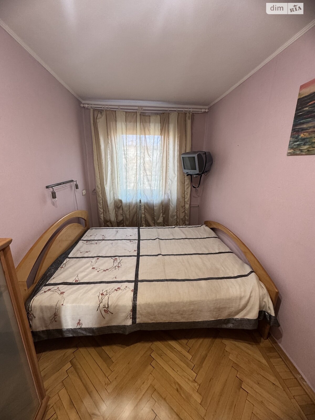 Продажа трехкомнатной квартиры в Харькове, на ул. Защитников Неба 52, район 1-ый микрорайон фото 1