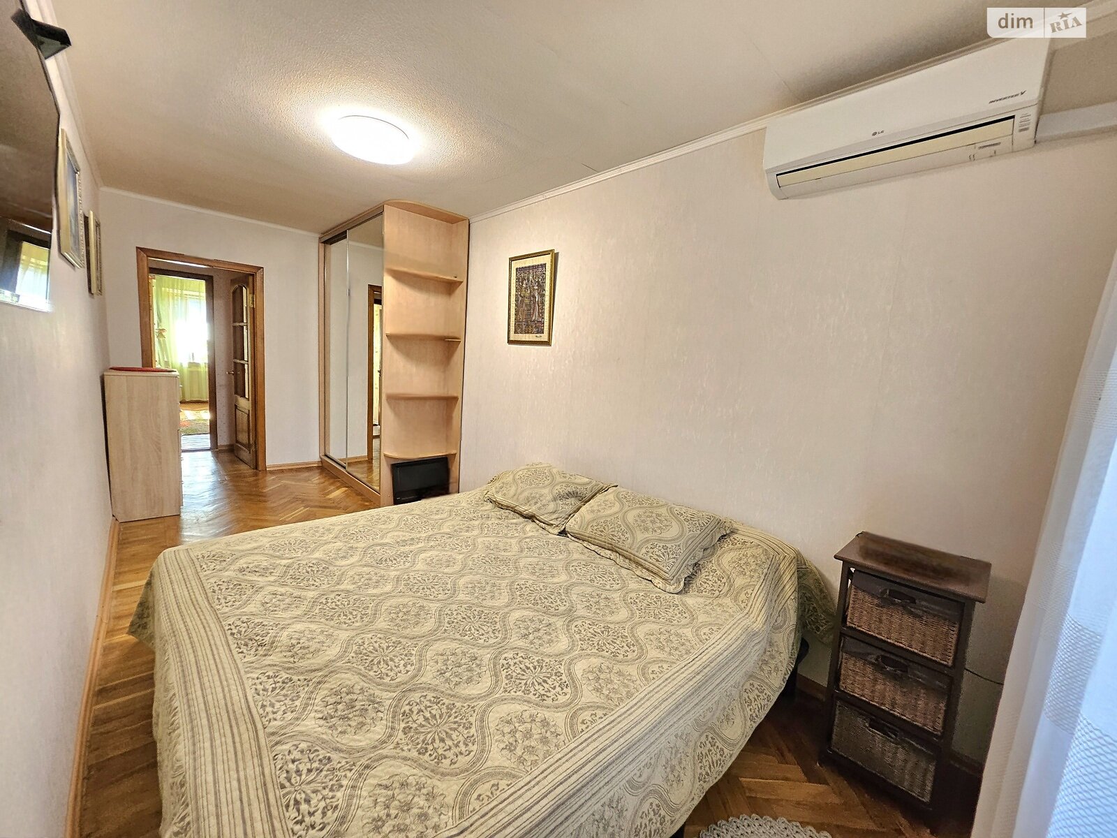Продажа трехкомнатной квартиры в Харькове, на ул. 23-го Августа 18, район 2-ой микрорайон фото 1 Продажа трехкомнатной квартиры в Харькове, на ул. 23-го Августа 18, район 2-ой микрорайон фото 1
