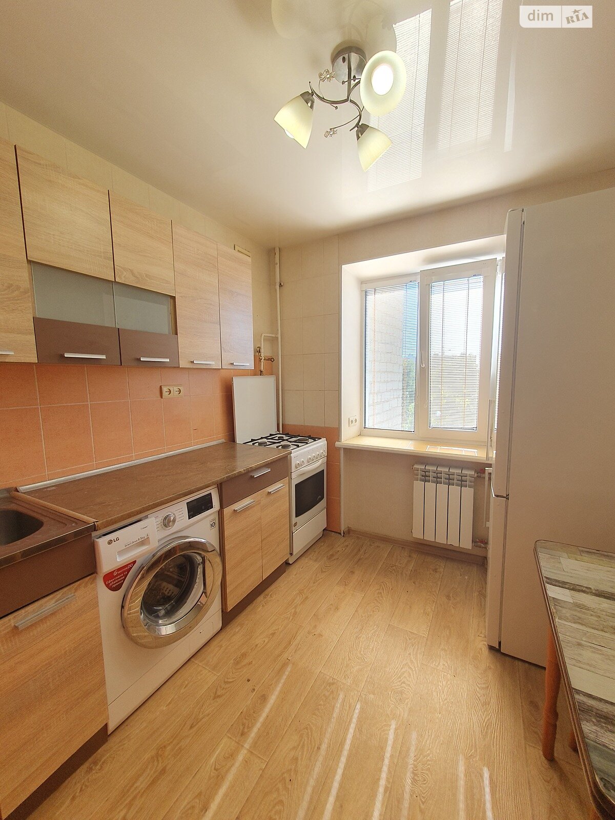 Продаж двокімнатної квартири в Харкові, на просп. Науки 39, район 2-ий мікрорайон фото 1 Продаж двокімнатної квартири в Харкові, на просп. Науки 39, район 2-ий мікрорайон фото 1