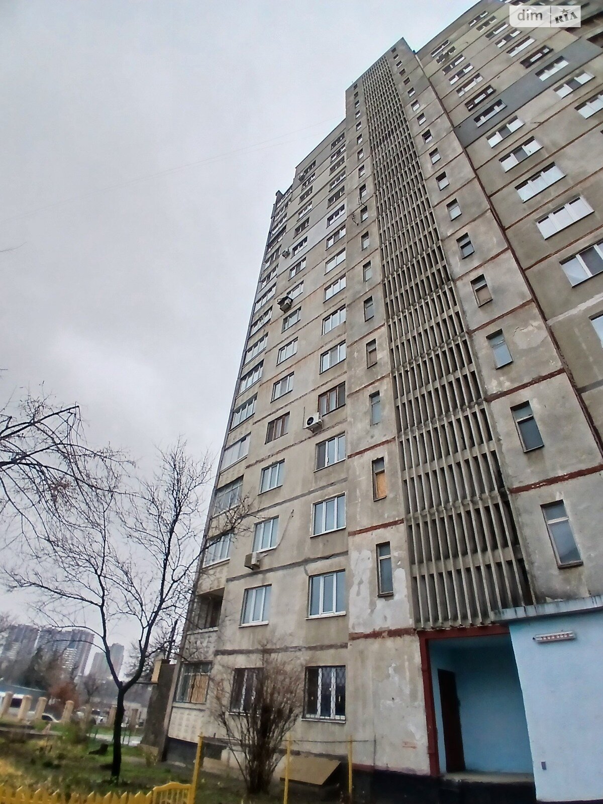 Продажа двухкомнатной квартиры в Харькове, на ул. Энвера Ахсарова 20, район 335-ый микрорайон фото 1 Продажа двухкомнатной квартиры в Харькове, на ул. Энвера Ахсарова 20, район 335-ый микрорайон фото 1