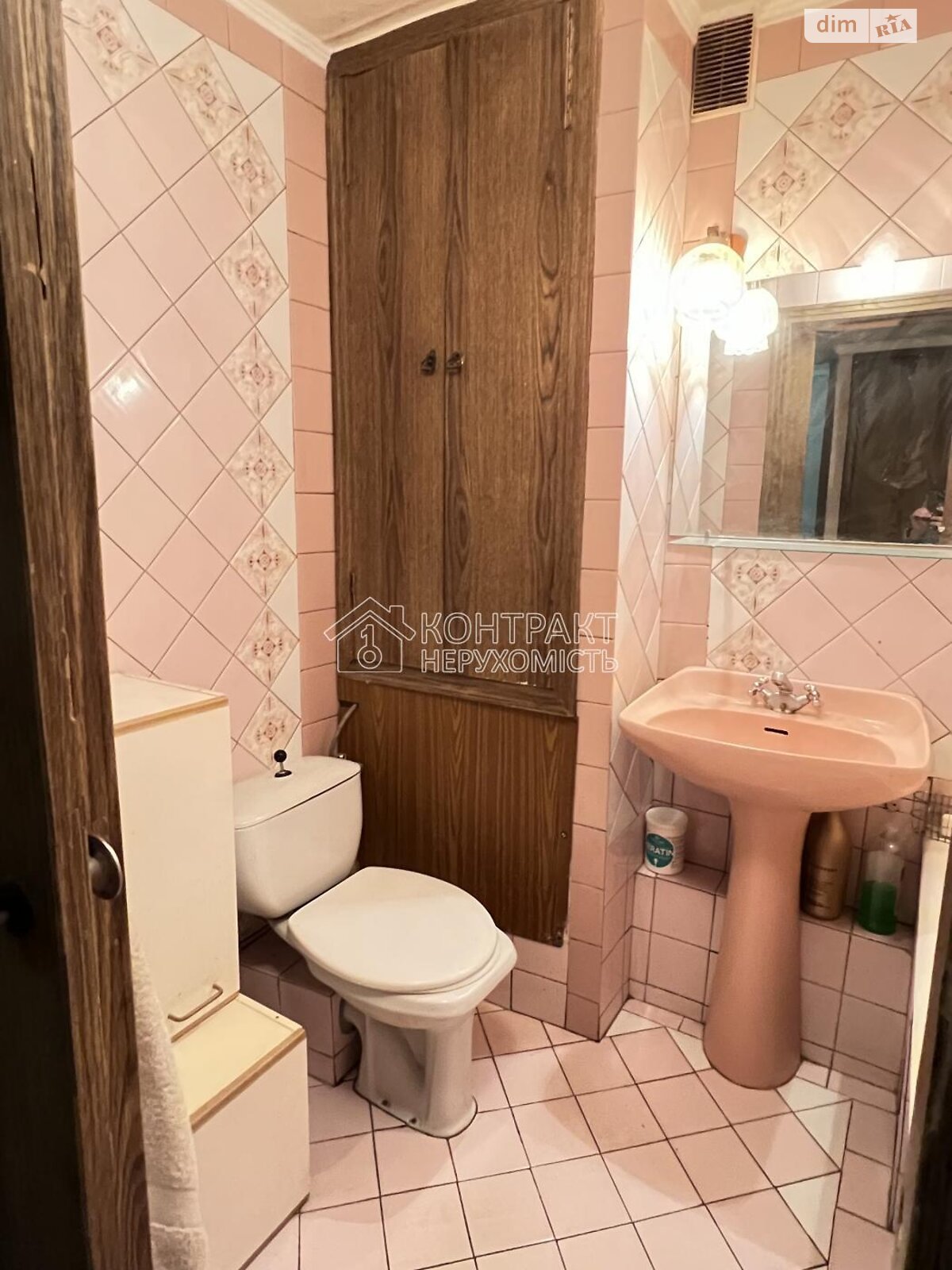 Продаж двокімнатної квартири в Харкові, на вул. Асхарова 23, район 337-ий мікрорайон фото 1 Продаж двокімнатної квартири в Харкові, на вул. Асхарова 23, район 337-ий мікрорайон фото 1