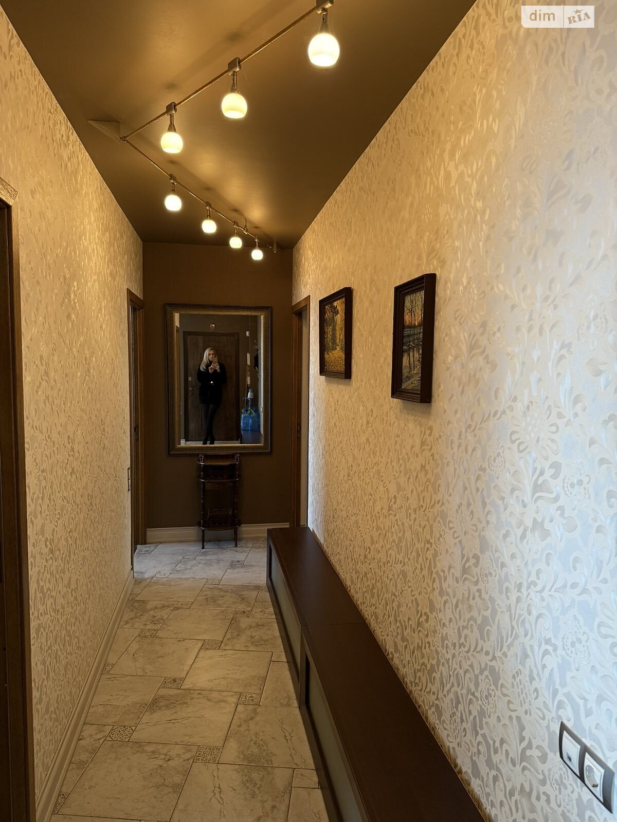 Продажа трехкомнатной квартиры в Харькове, на ул. Энвера Ахсарова 17, район 337-ой микрорайон фото 1 Продажа трехкомнатной квартиры в Харькове, на ул. Энвера Ахсарова 17, район 337-ой микрорайон фото 1