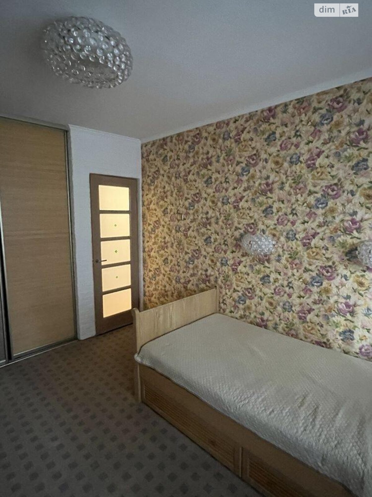 Продажа двухкомнатной квартиры в Харькове, на ул. Энвера Ахсарова 13, район 337-ой микрорайон фото 1 Продажа двухкомнатной квартиры в Харькове, на ул. Энвера Ахсарова 13, район 337-ой микрорайон фото 1