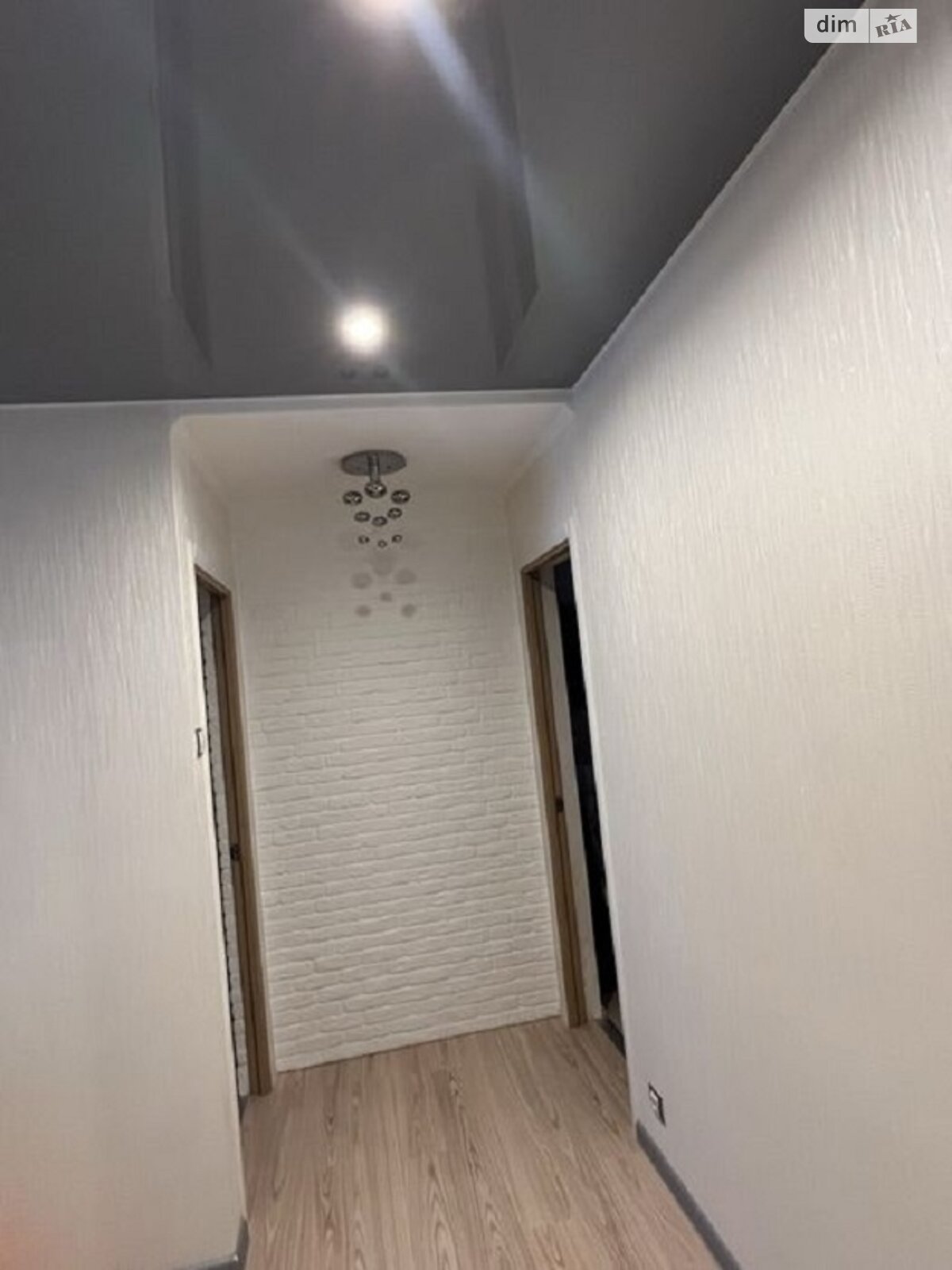Продажа двухкомнатной квартиры в Харькове, на ул. Энвера Ахсарова 13, район 337-ой микрорайон фото 1 Продажа двухкомнатной квартиры в Харькове, на ул. Энвера Ахсарова 13, район 337-ой микрорайон фото 1