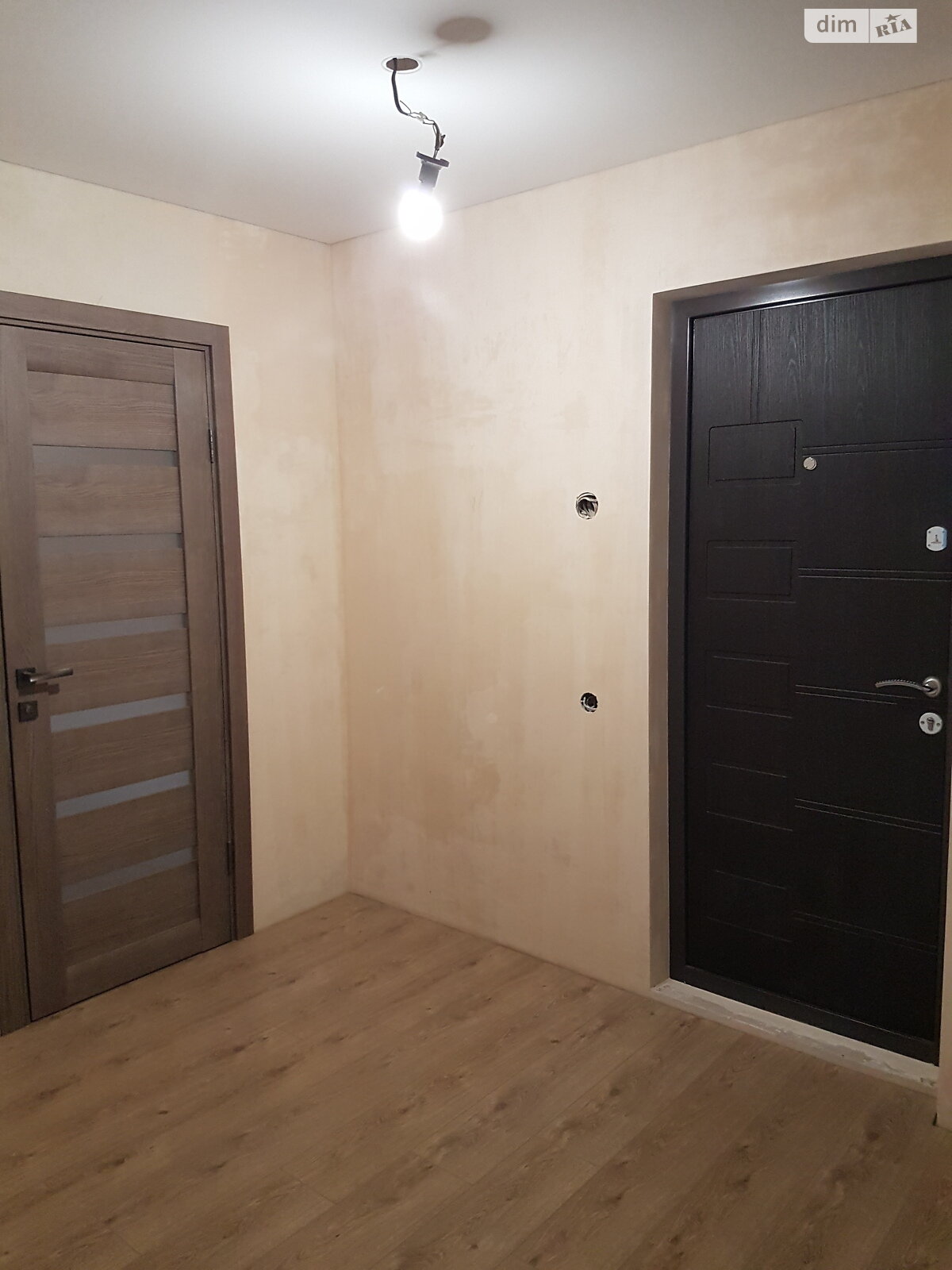 Продаж двокімнатної квартири в Харкові, на вул. Енвера Ахсарова 13, район 337-ий мікрорайон фото 1