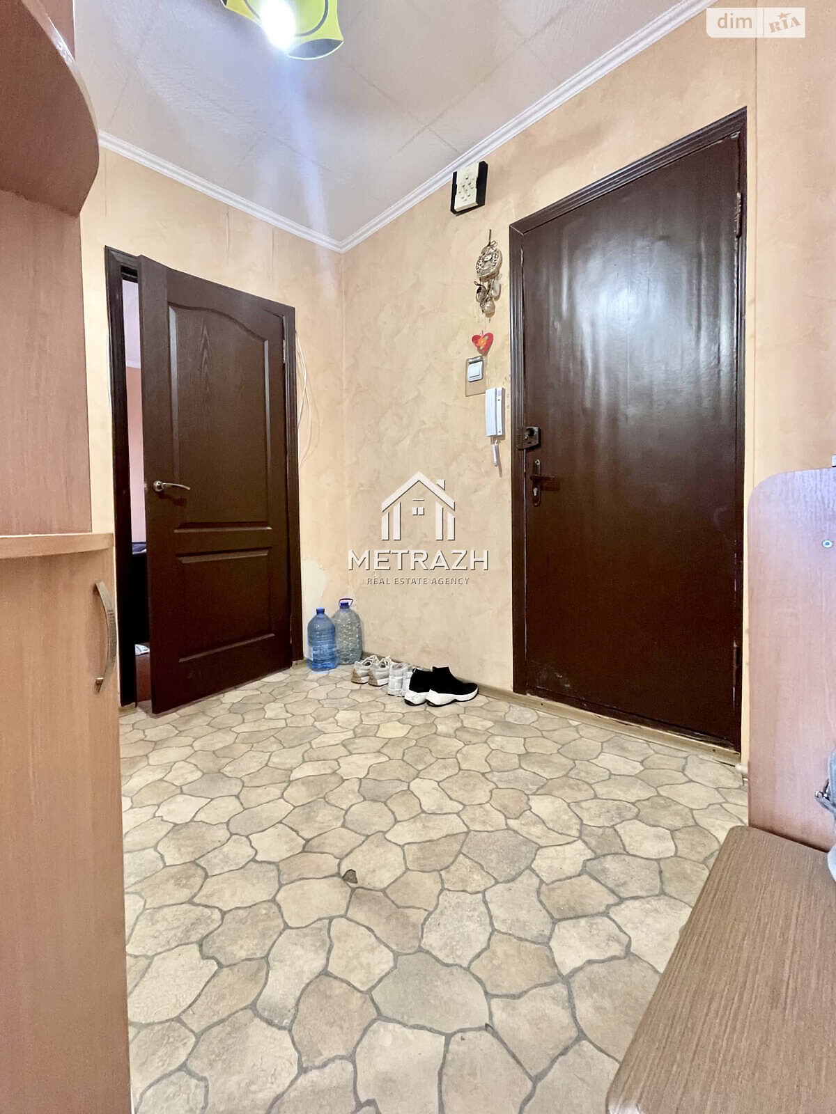 Продажа двухкомнатной квартиры в Харькове, на просп. Людвига Свободы 48А, район 337-ой микрорайон фото 1 Продажа двухкомнатной квартиры в Харькове, на просп. Людвига Свободы 48А, район 337-ой микрорайон фото 1