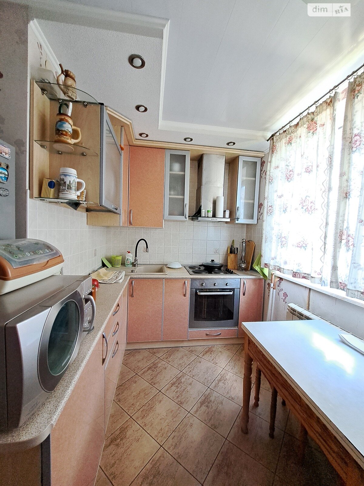 Продажа трехкомнатной квартиры в Харькове, на просп. Людвига Свободы 46, район 337-ой микрорайон фото 1 Продажа трехкомнатной квартиры в Харькове, на просп. Людвига Свободы 46, район 337-ой микрорайон фото 1