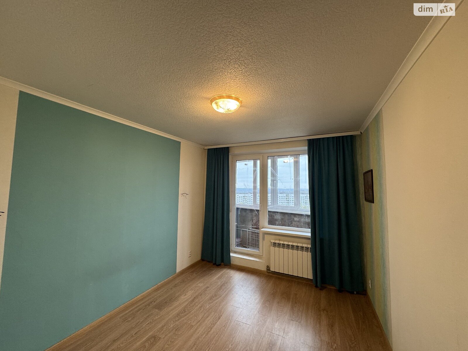 Продаж трикімнатної квартири в Харкові, на просп. Перемоги 67, район 339-ий мікрорайон фото 1 Продаж трикімнатної квартири в Харкові, на просп. Перемоги 67, район 339-ий мікрорайон фото 1
