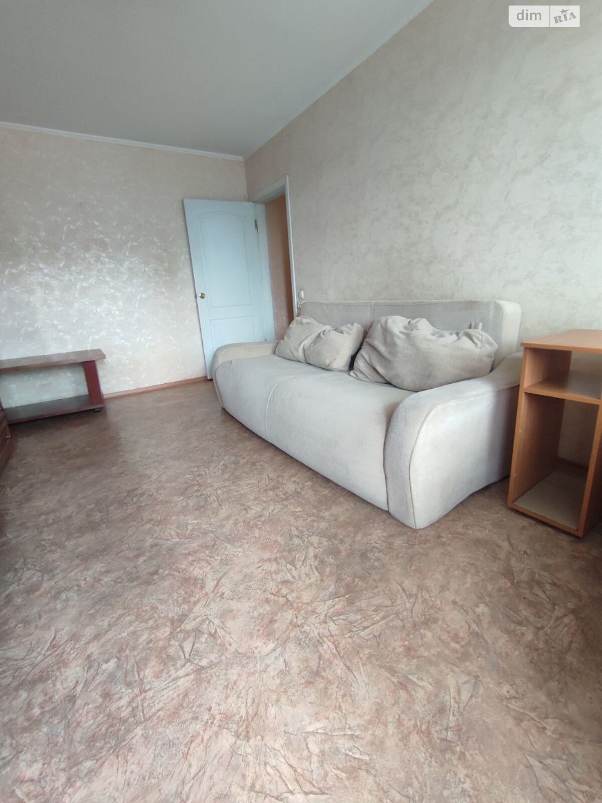 Продаж двокімнатної квартири в Харкові, на просп. Перемоги 75, район 339-ий мікрорайон фото 1 Продаж двокімнатної квартири в Харкові, на просп. Перемоги 75, район 339-ий мікрорайон фото 1