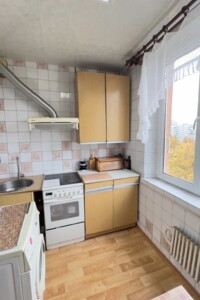 Продажа трехкомнатной квартиры в Харькове, на просп. Победы 75, район 339-ый микрорайон фото 2