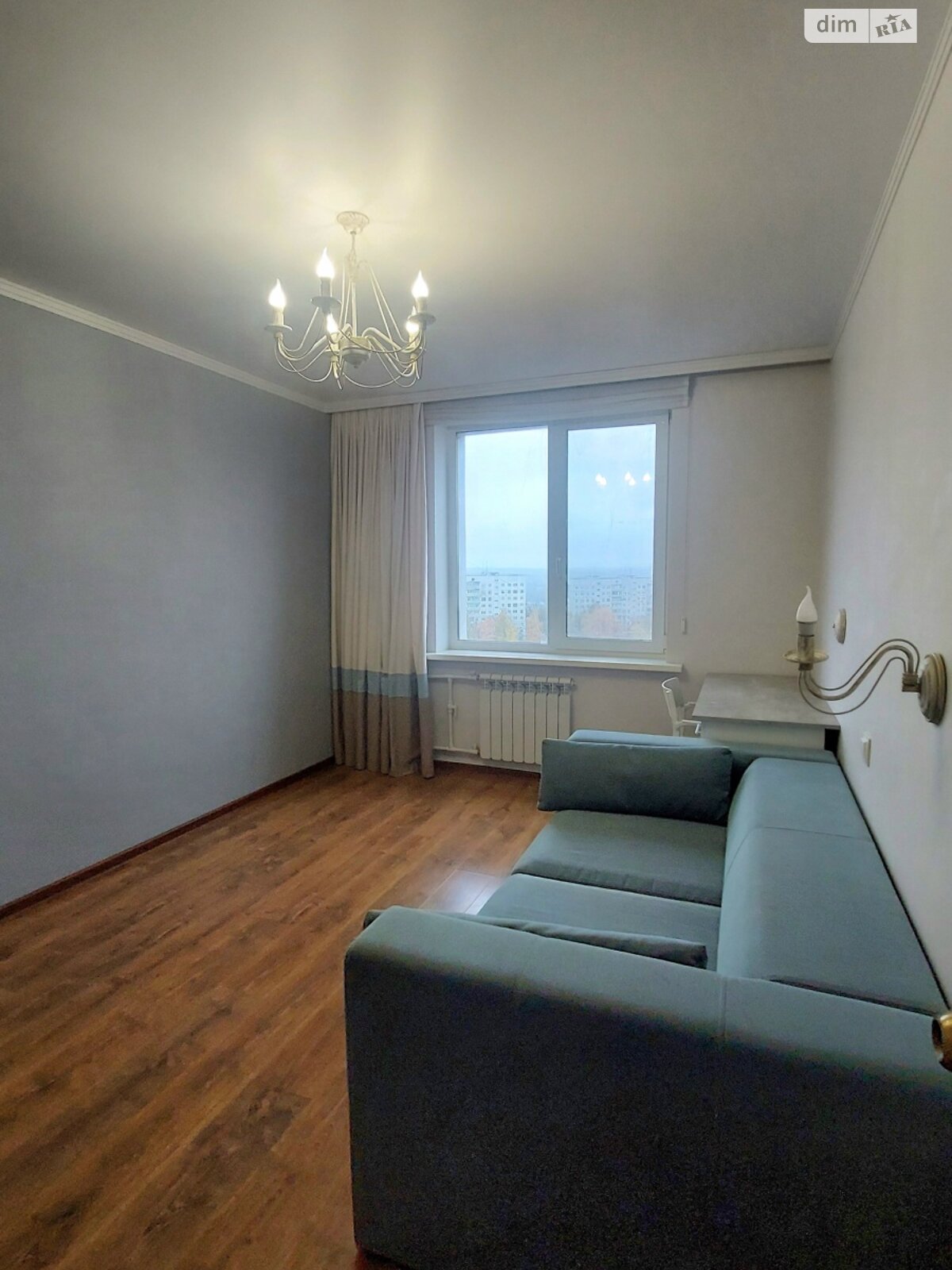 Продажа трехкомнатной квартиры в Харькове, на просп. Победы 67, район 339-ый микрорайон фото 1