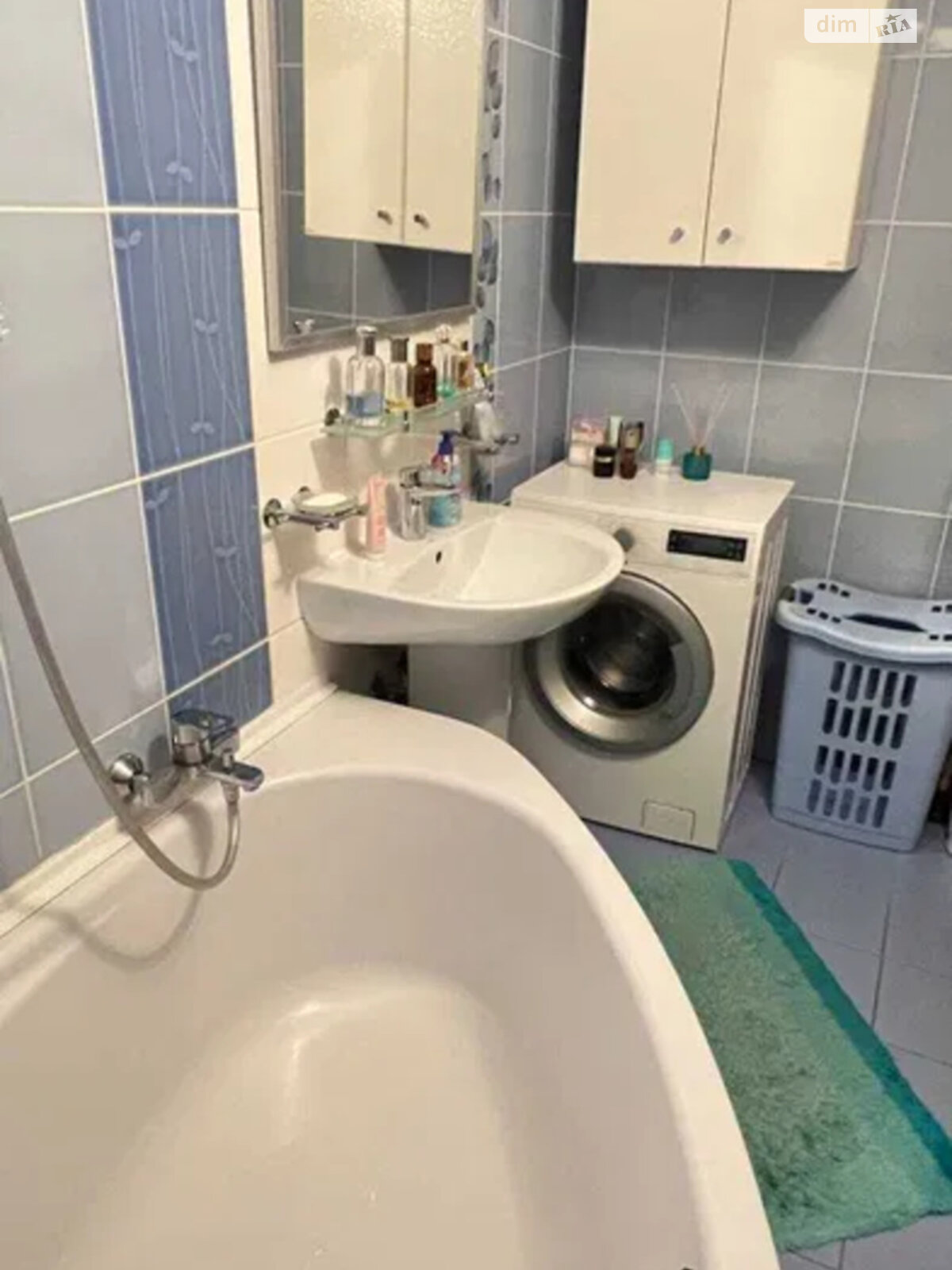 Продажа трехкомнатной квартиры в Харькове, на просп. Победы 75Б, район 339-ый микрорайон фото 1 Продажа трехкомнатной квартиры в Харькове, на просп. Победы 75Б, район 339-ый микрорайон фото 1