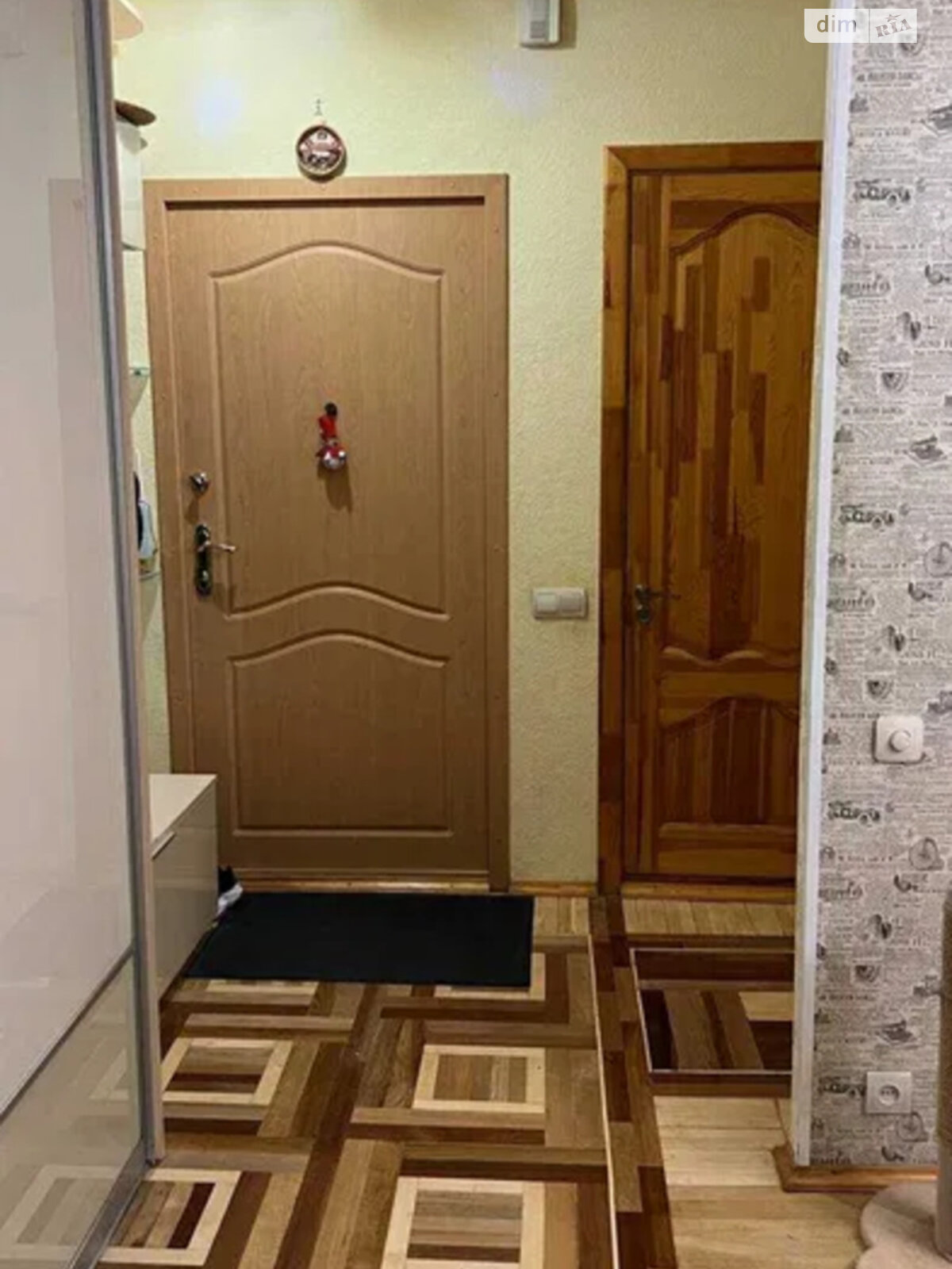 Продажа трехкомнатной квартиры в Харькове, на просп. Победы 75Б, район 339-ый микрорайон фото 1 Продажа трехкомнатной квартиры в Харькове, на просп. Победы 75Б, район 339-ый микрорайон фото 1