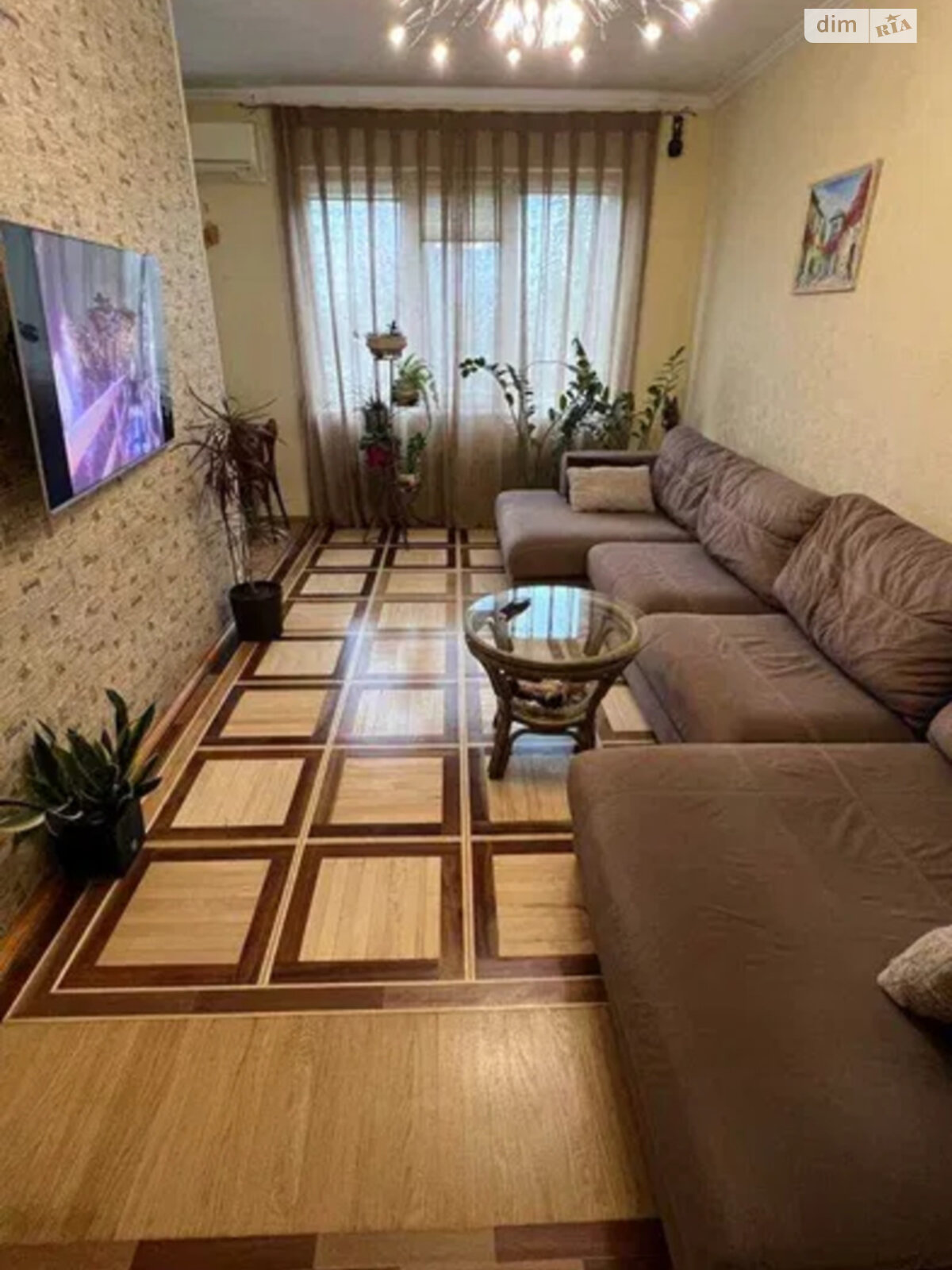 Продажа трехкомнатной квартиры в Харькове, на просп. Победы 75Б, район 339-ый микрорайон фото 1 Продажа трехкомнатной квартиры в Харькове, на просп. Победы 75Б, район 339-ый микрорайон фото 1