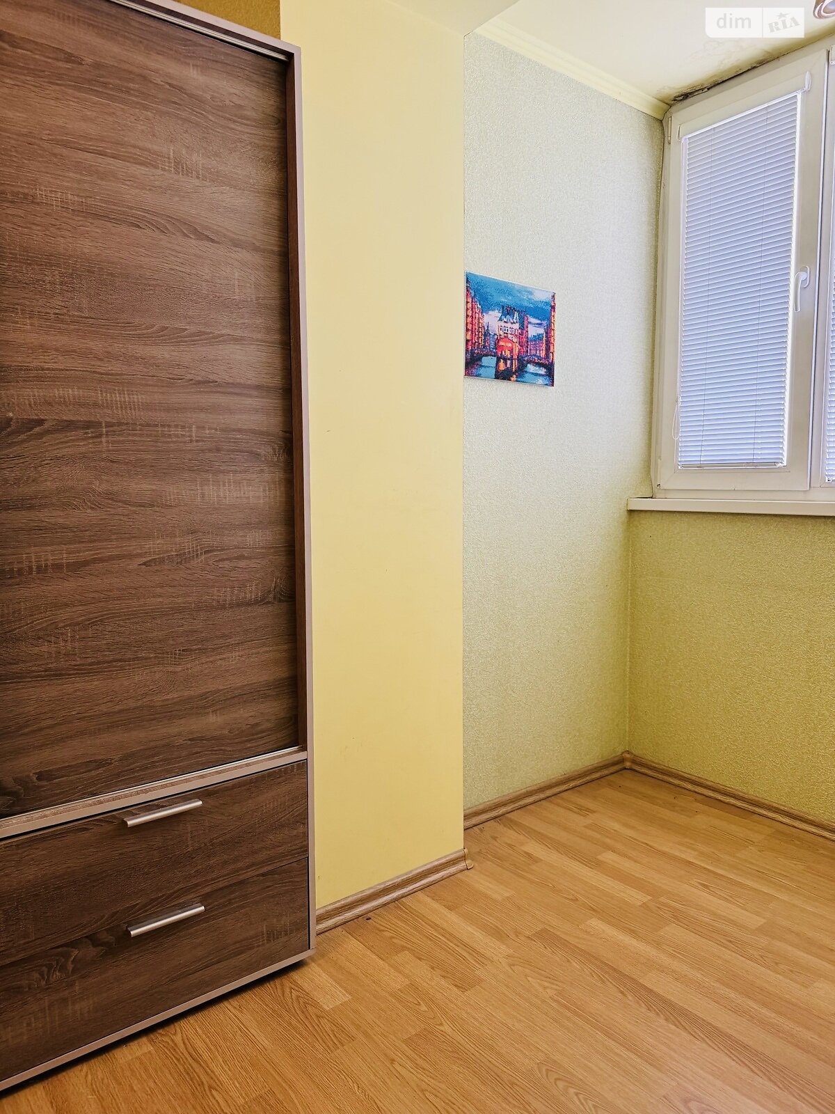 Продажа двухкомнатной квартиры в Харькове, на ул. 23-го Августа 43, район 5-ый микрорайон фото 1 Продажа двухкомнатной квартиры в Харькове, на ул. 23-го Августа 43, район 5-ый микрорайон фото 1
