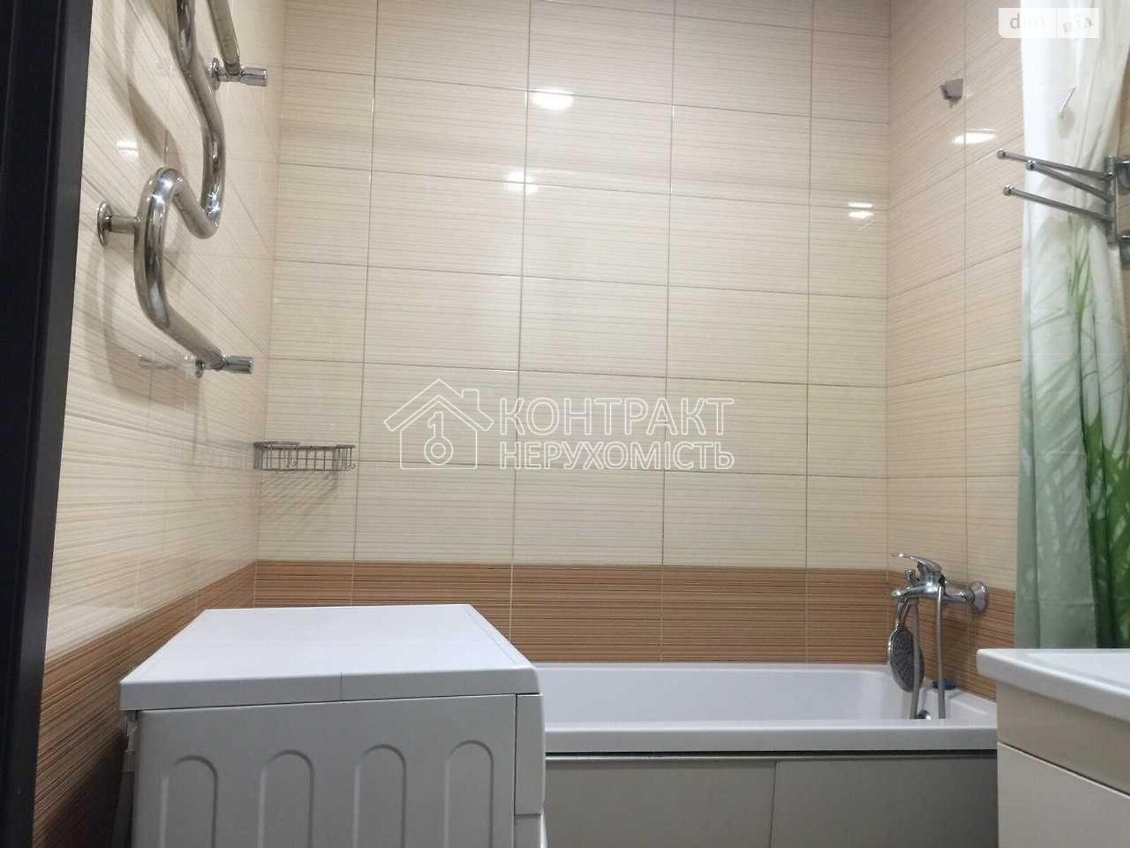 Продаж трикімнатної квартири в Харкові, на вул. Космонавтів 5А, район Шевченківський фото 1 Продаж трикімнатної квартири в Харкові, на вул. Космонавтів 5А, район Шевченківський фото 1
