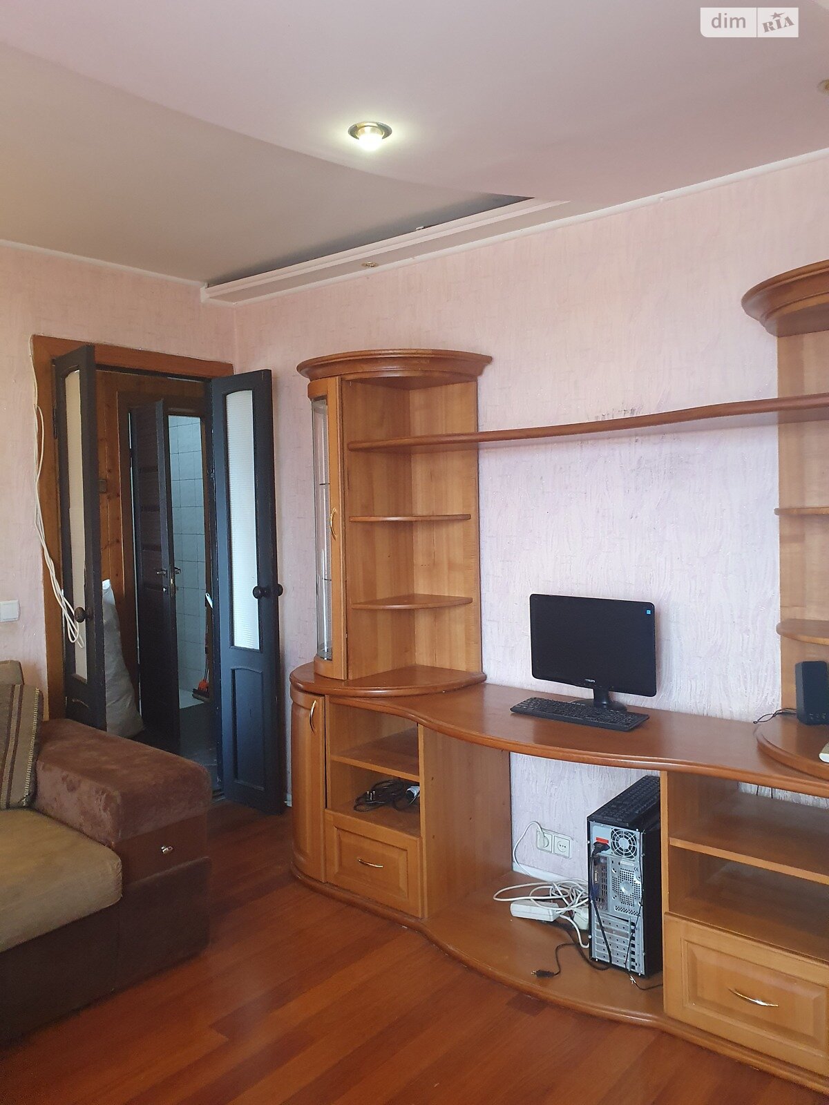Продаж двокімнатної квартири в Харкові, на просп. Науки 92, район 5-ий мікрорайон фото 1 Продаж двокімнатної квартири в Харкові, на просп. Науки 92, район 5-ий мікрорайон фото 1