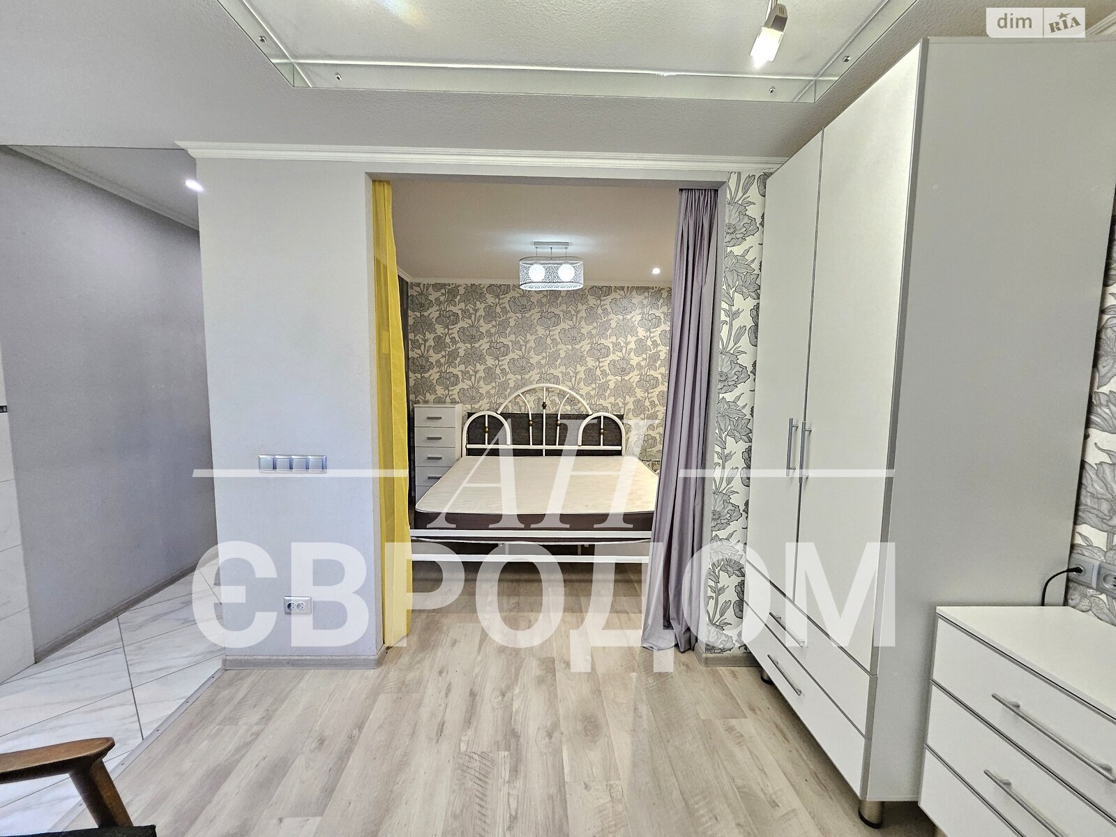 Продаж однокімнатної квартири в Харкові, на просп. Науки 68А, район 5-ий мікрорайон фото 1 Продаж однокімнатної квартири в Харкові, на просп. Науки 68А, район 5-ий мікрорайон фото 1