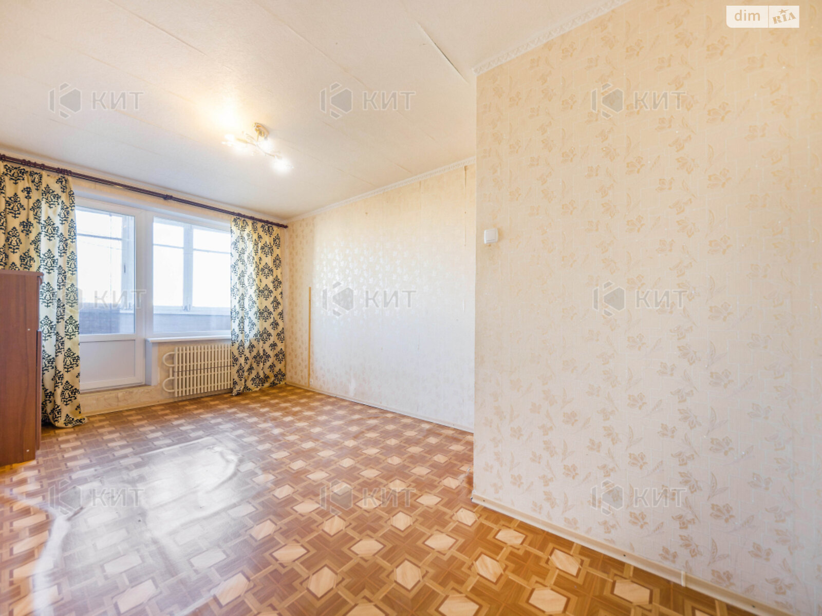 Продаж трикімнатної квартири в Харкові, на вул. Академіка Павлова 132, район 520-й мікрорайон фото 1