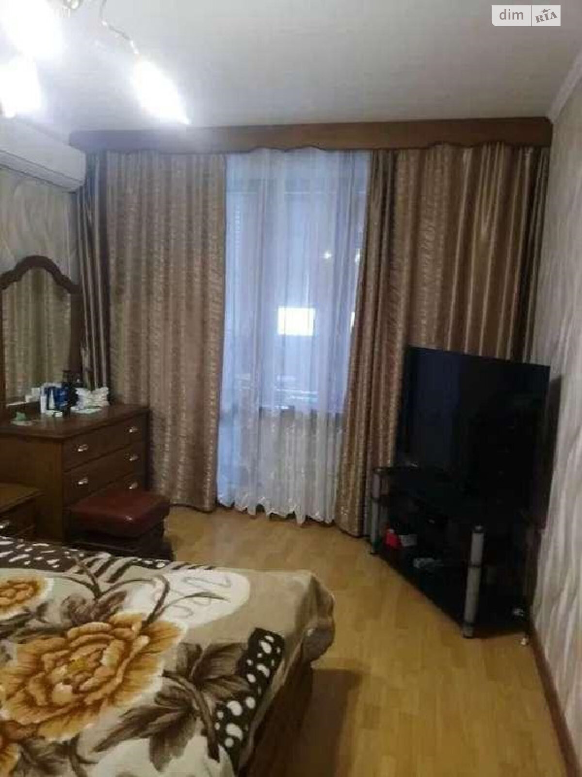 Продажа трехкомнатной квартиры в Харькове, на ул. Валентиновская, район 520-й микрорайон фото 1 Продажа трехкомнатной квартиры в Харькове, на ул. Валентиновская, район 520-й микрорайон фото 1