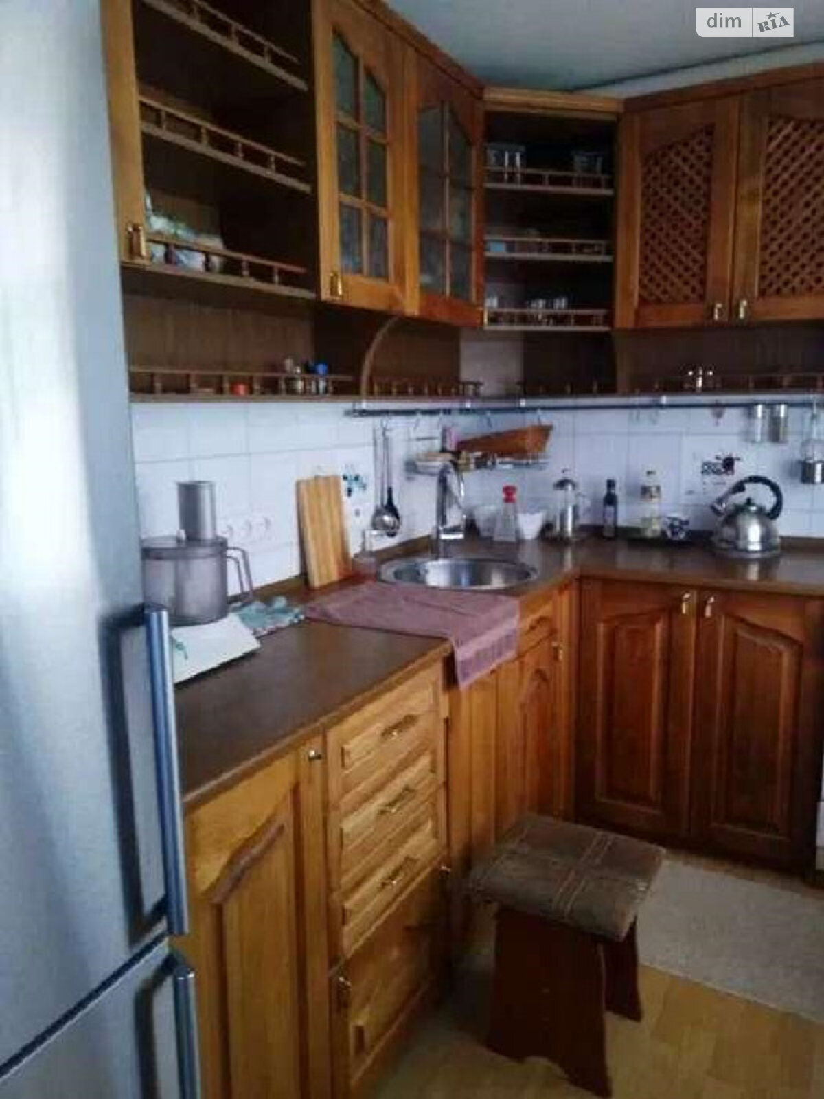 Продажа трехкомнатной квартиры в Харькове, на ул. Валентиновская, район 520-й микрорайон фото 1 Продажа трехкомнатной квартиры в Харькове, на ул. Валентиновская, район 520-й микрорайон фото 1