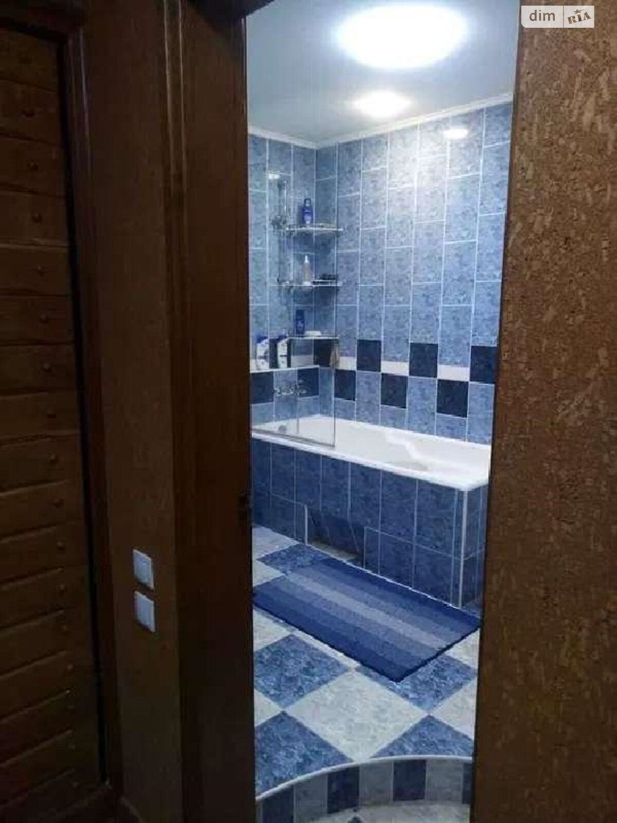 Продажа трехкомнатной квартиры в Харькове, на ул. Валентиновская, район 520-й микрорайон фото 1 Продажа трехкомнатной квартиры в Харькове, на ул. Валентиновская, район 520-й микрорайон фото 1