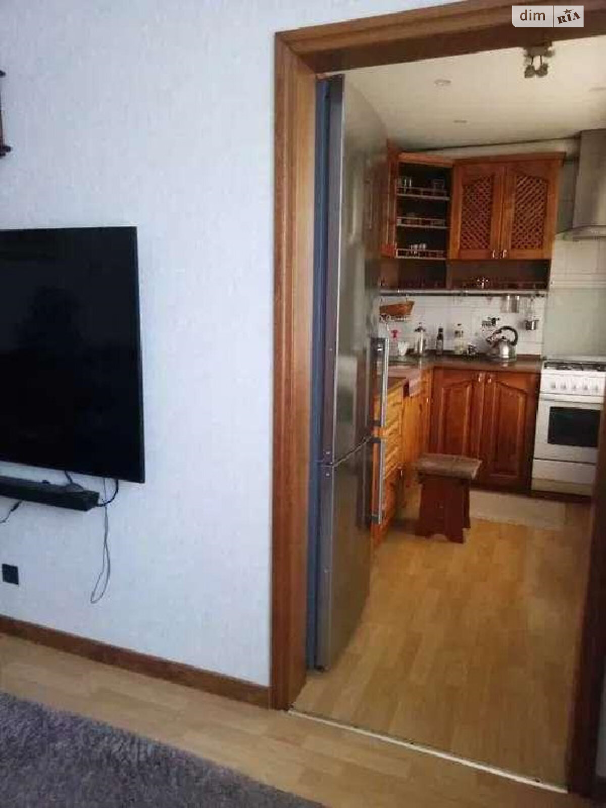 Продажа трехкомнатной квартиры в Харькове, на ул. Валентиновская, район 520-й микрорайон фото 1 Продажа трехкомнатной квартиры в Харькове, на ул. Валентиновская, район 520-й микрорайон фото 1