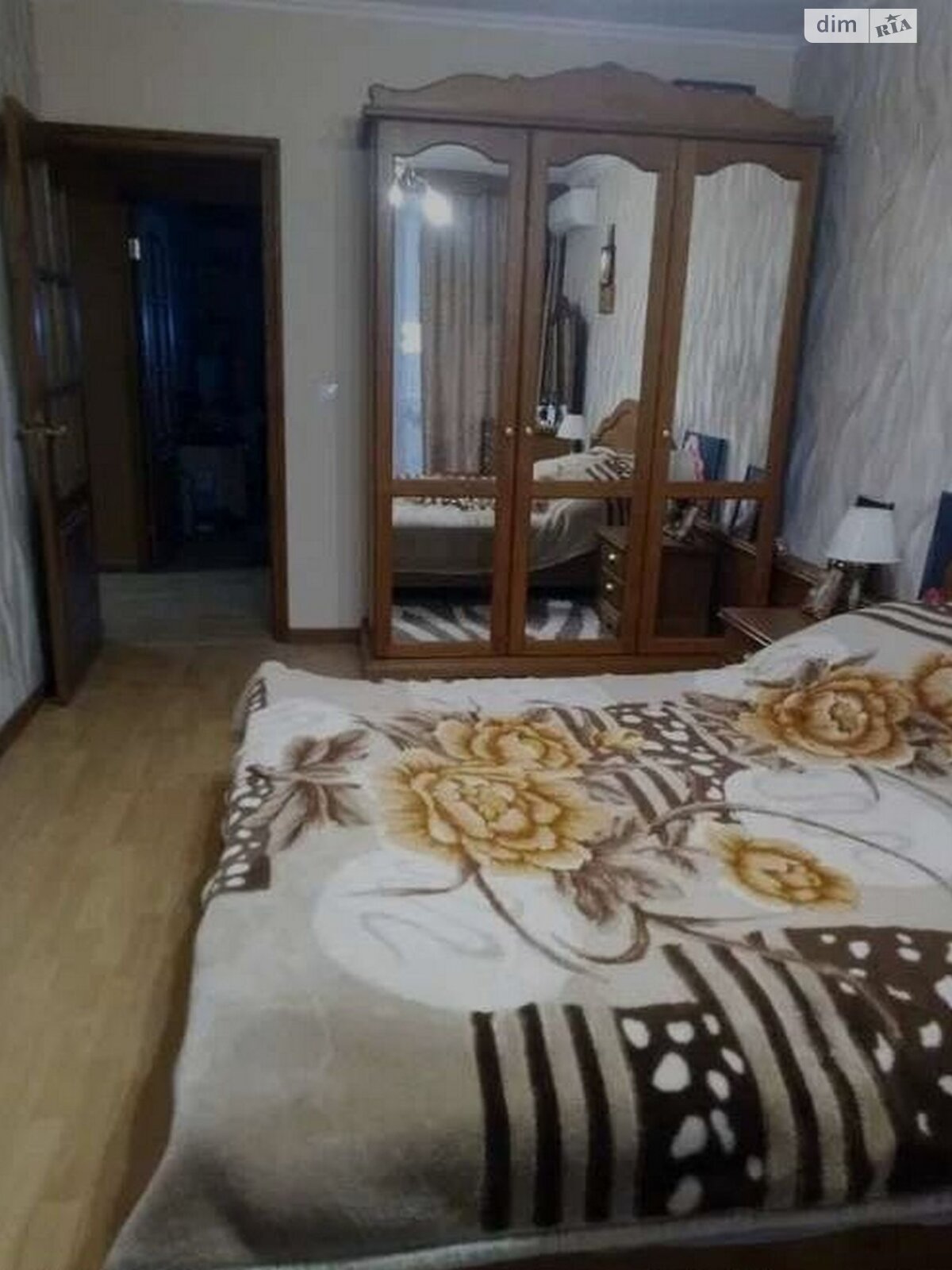 Продажа трехкомнатной квартиры в Харькове, на ул. Валентиновская 28, район 520-й микрорайон фото 1 Продажа трехкомнатной квартиры в Харькове, на ул. Валентиновская 28, район 520-й микрорайон фото 1