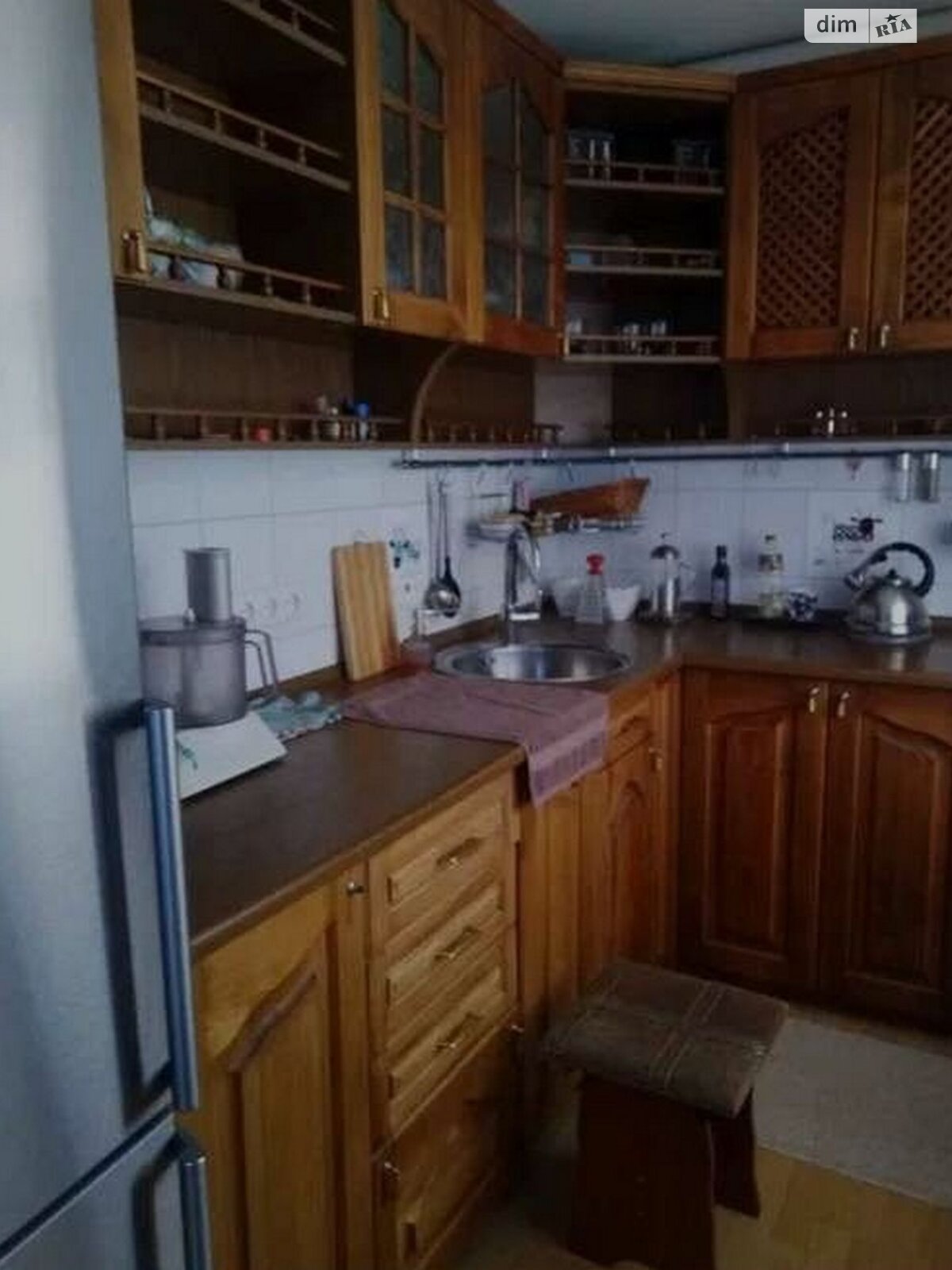 Продажа трехкомнатной квартиры в Харькове, на ул. Валентиновская 28, район 520-й микрорайон фото 1 Продажа трехкомнатной квартиры в Харькове, на ул. Валентиновская 28, район 520-й микрорайон фото 1