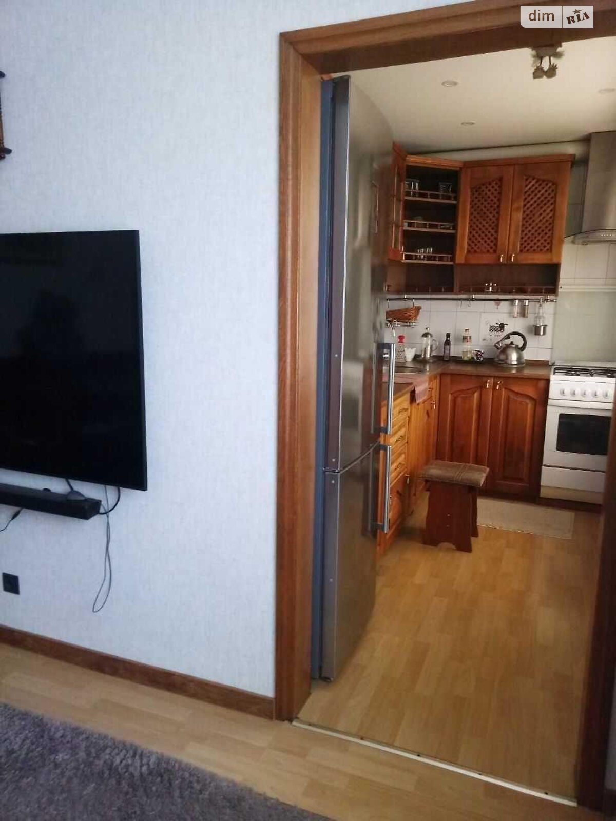 Продажа трехкомнатной квартиры в Харькове, на ул. Валентиновская, район 520-й микрорайон фото 1 Продажа трехкомнатной квартиры в Харькове, на ул. Валентиновская, район 520-й микрорайон фото 1