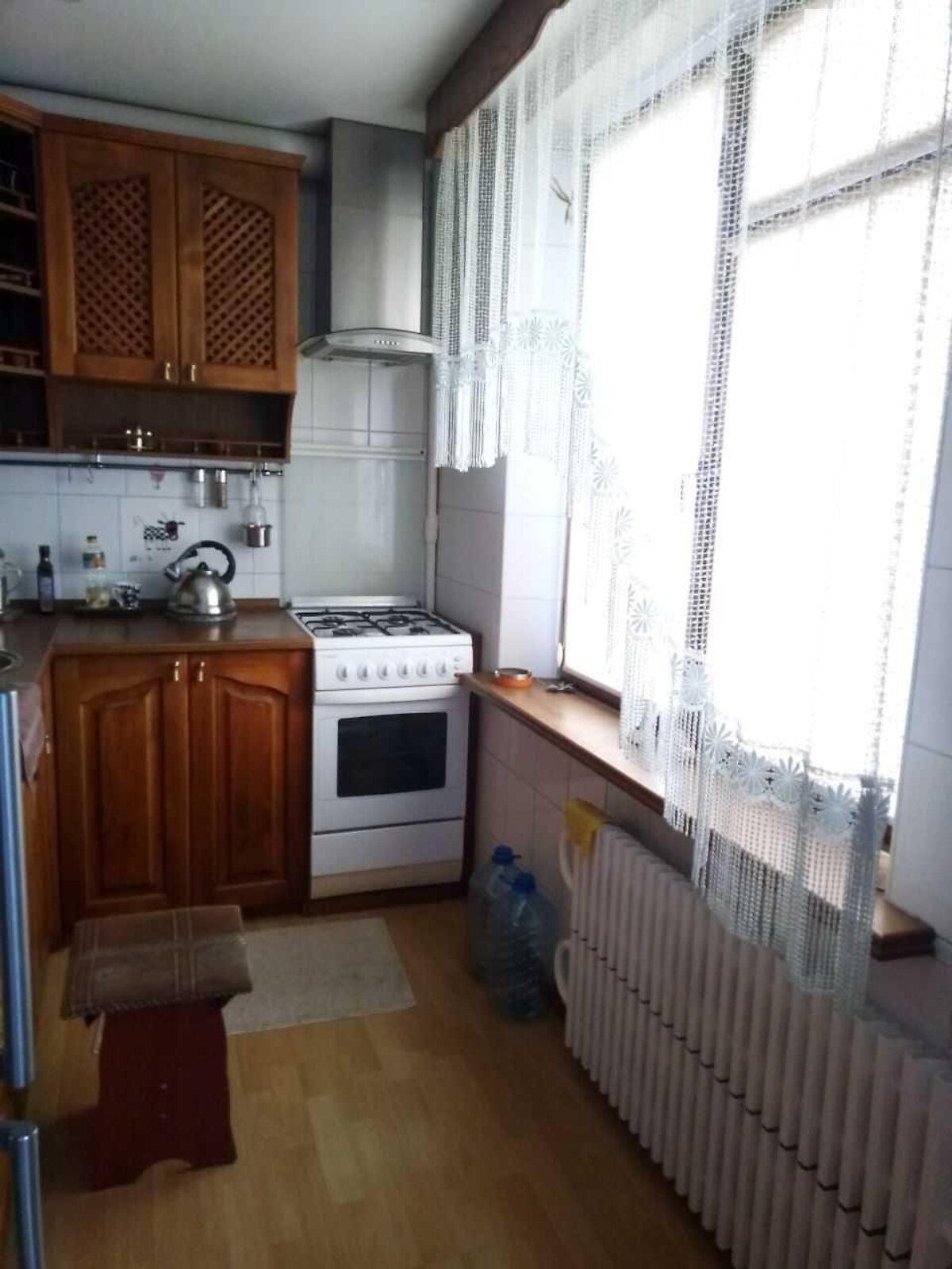 Продажа трехкомнатной квартиры в Харькове, на ул. Валентиновская, район 520-й микрорайон фото 1 Продажа трехкомнатной квартиры в Харькове, на ул. Валентиновская, район 520-й микрорайон фото 1