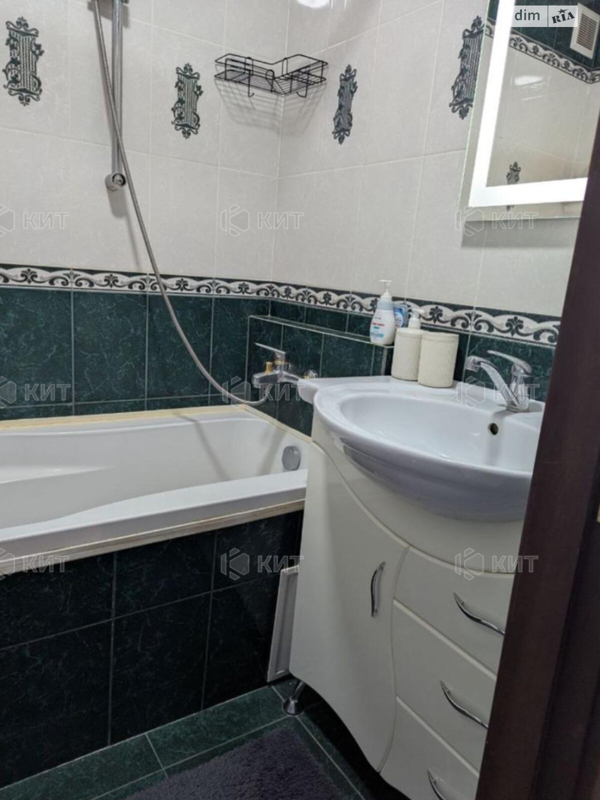 Продажа однокомнатной квартиры в Харькове, на ул. Гвардейцев-Широнинцев 51, район 520-й микрорайон фото 1 Продажа однокомнатной квартиры в Харькове, на ул. Гвардейцев-Широнинцев 51, район 520-й микрорайон фото 1