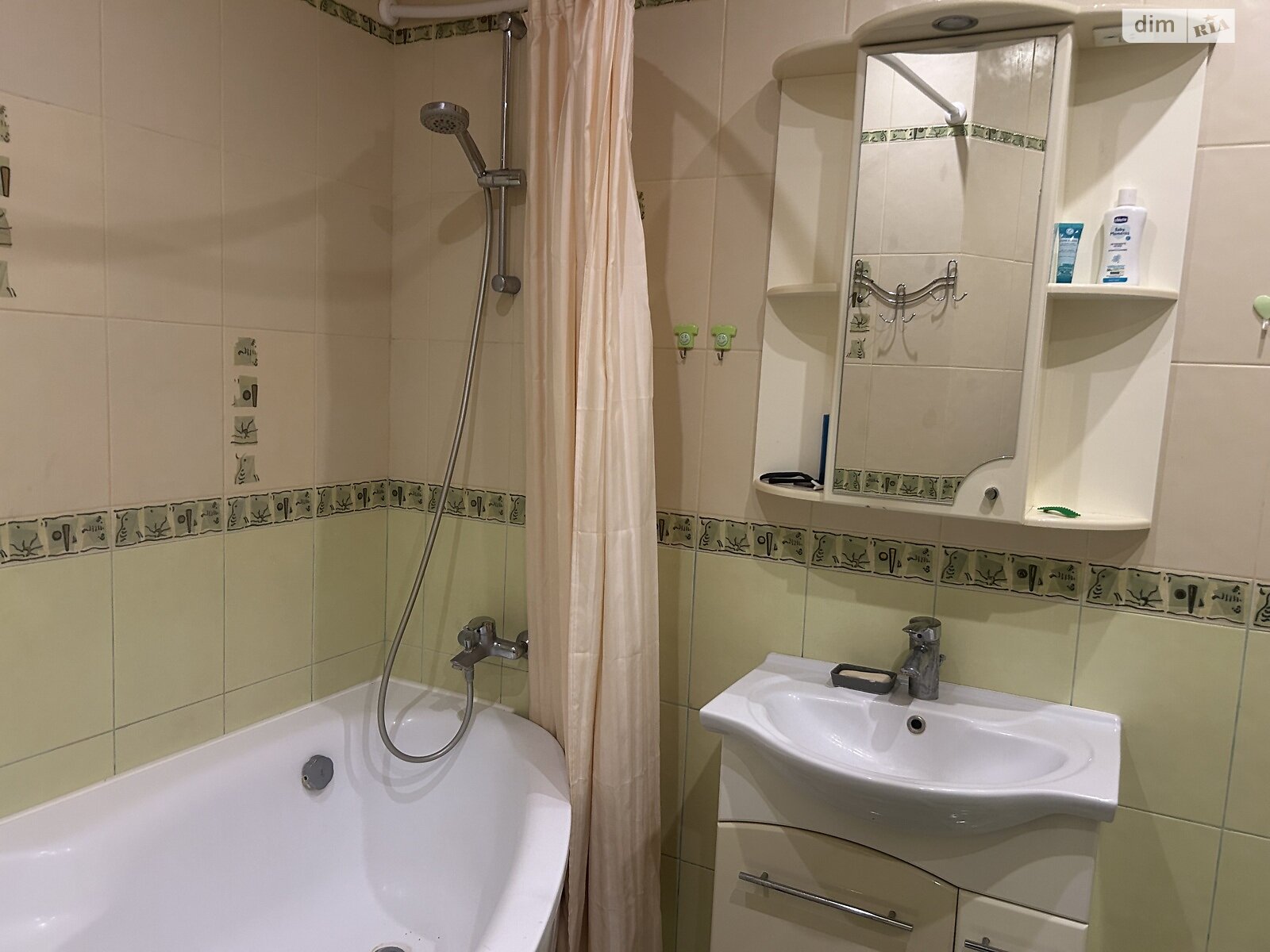 Продажа трехкомнатной квартиры в Харькове, на ул. Академика Павлова 142Б/3, район 521-ый микрорайон фото 1