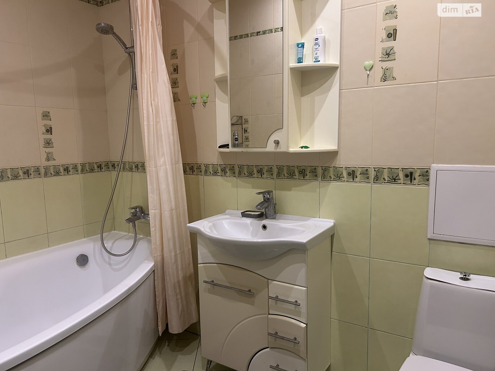 Продажа трехкомнатной квартиры в Харькове, на ул. Академика Павлова 142Б/3, район 521-ый микрорайон фото 1