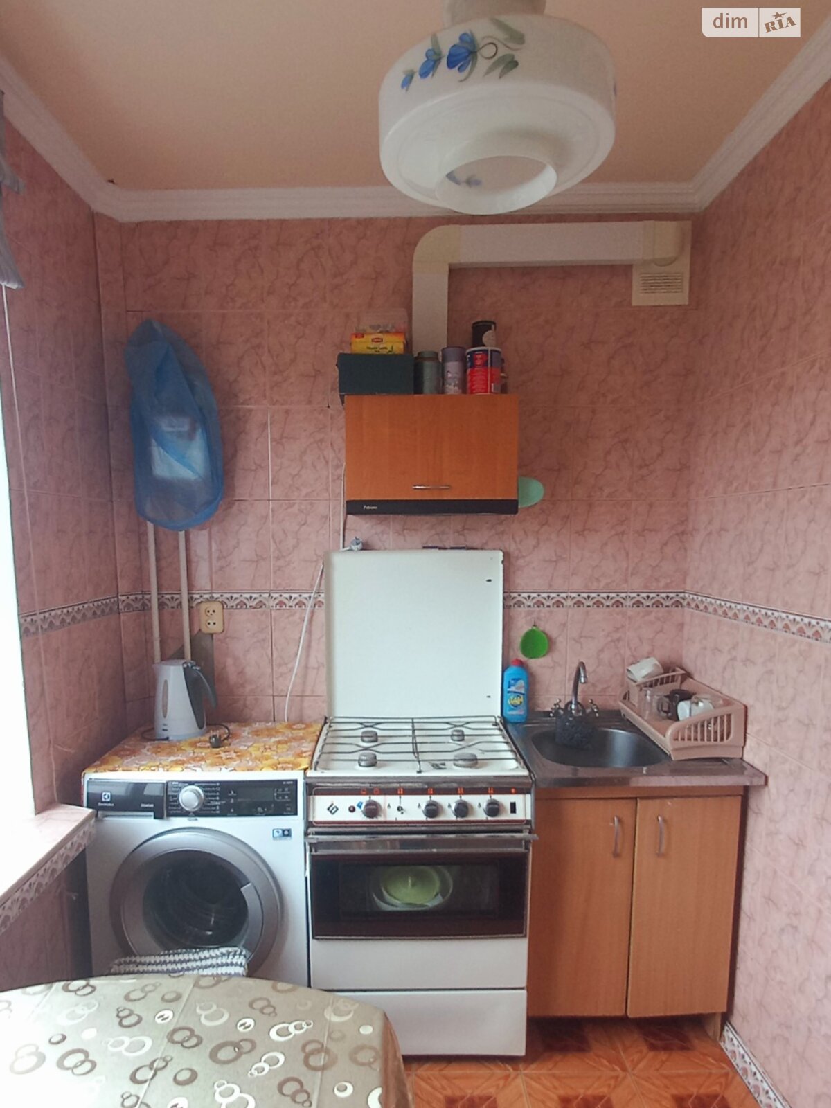 Продаж трикімнатної квартири в Харкові, на вул. Академіка Павлова 140, район 521-ий мікрорайон фото 1