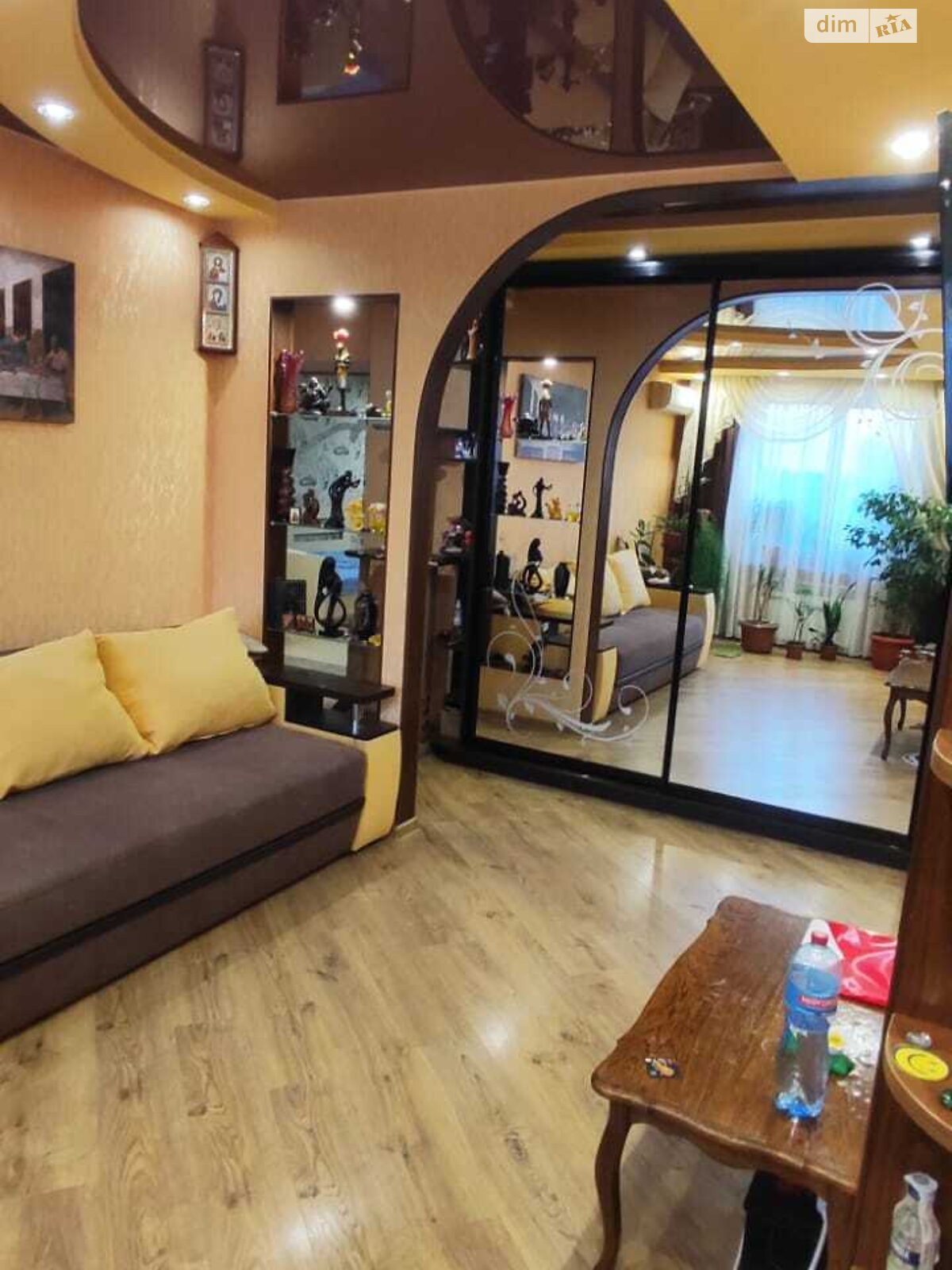 Продажа трехкомнатной квартиры в Харькове, на ул. Гвардейцев-Широнинцев 59, район 521-ый микрорайон фото 1