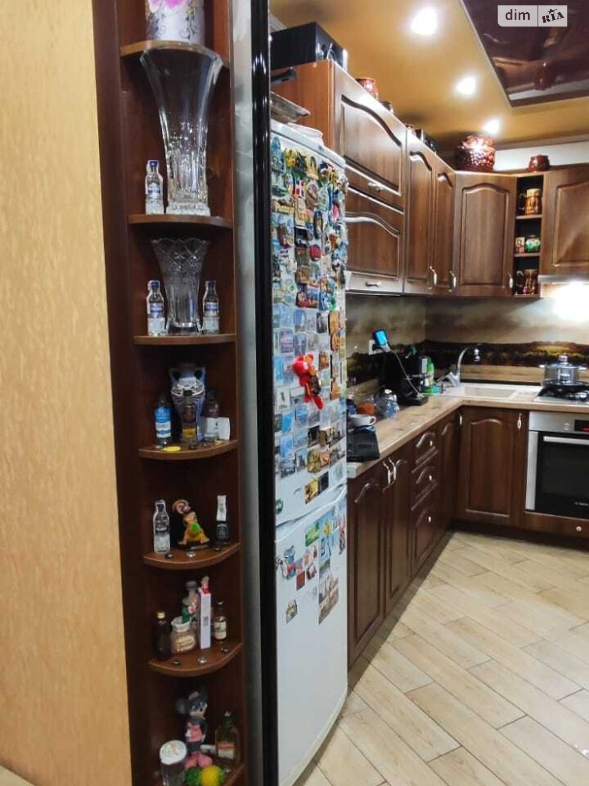 Продажа трехкомнатной квартиры в Харькове, на ул. Гвардейцев-Широнинцев 59, район 521-ый микрорайон фото 1