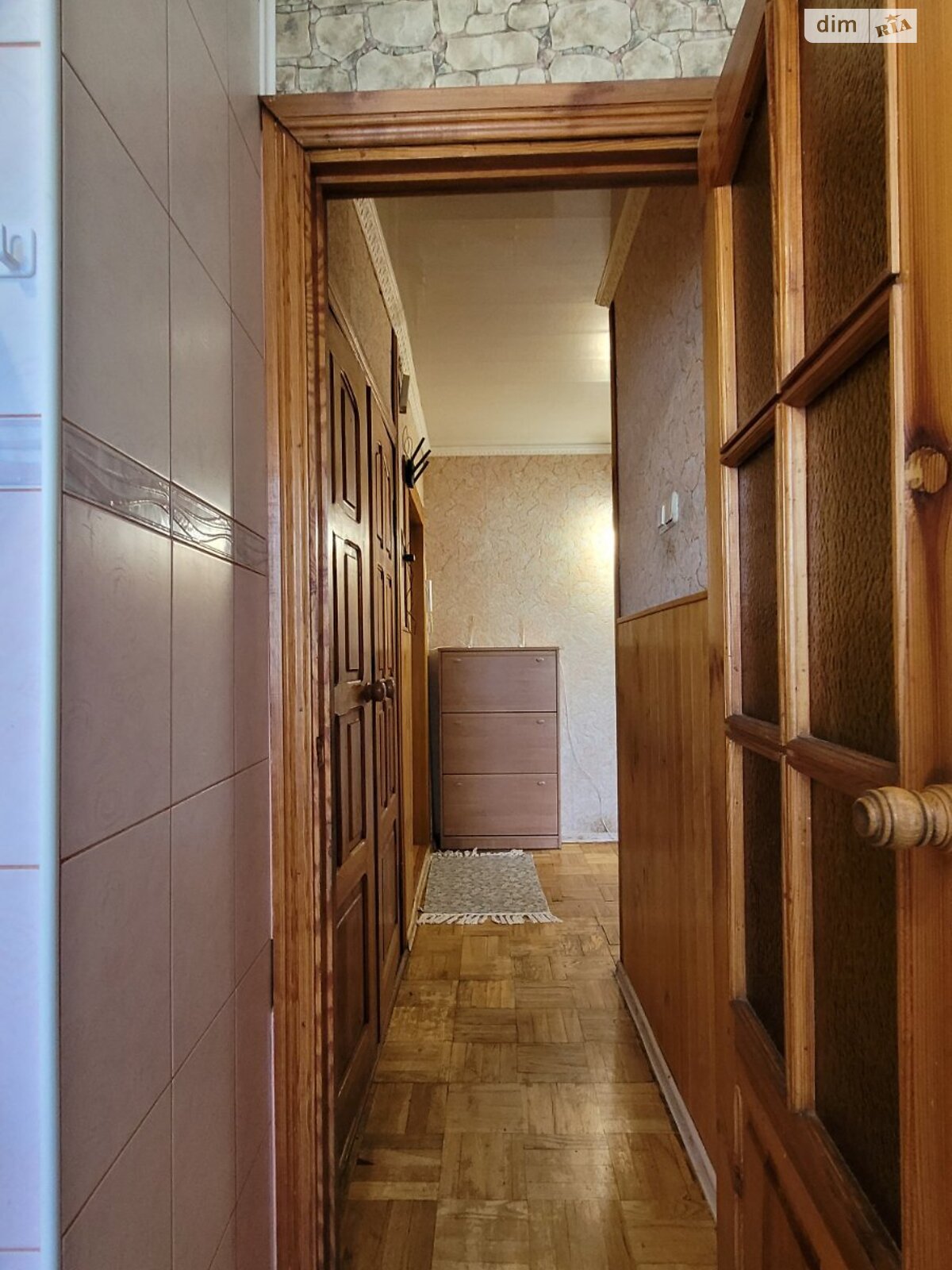 Продажа трехкомнатной квартиры в Харькове, на ул. Нескореных 28, район 521-ый микрорайон фото 1 Продажа трехкомнатной квартиры в Харькове, на ул. Нескореных 28, район 521-ый микрорайон фото 1
