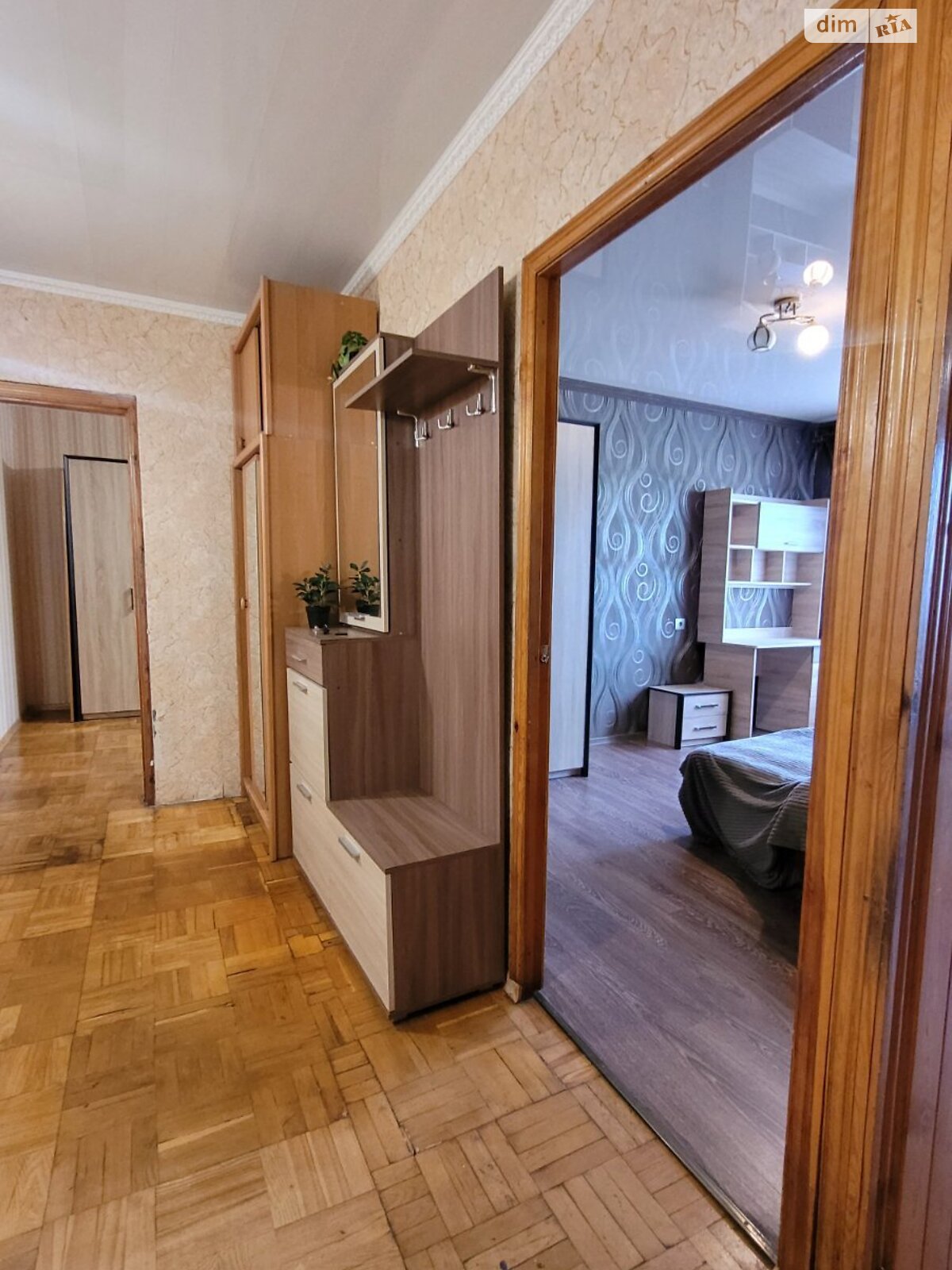 Продажа трехкомнатной квартиры в Харькове, на ул. Нескореных 28, район 521-ый микрорайон фото 1 Продажа трехкомнатной квартиры в Харькове, на ул. Нескореных 28, район 521-ый микрорайон фото 1