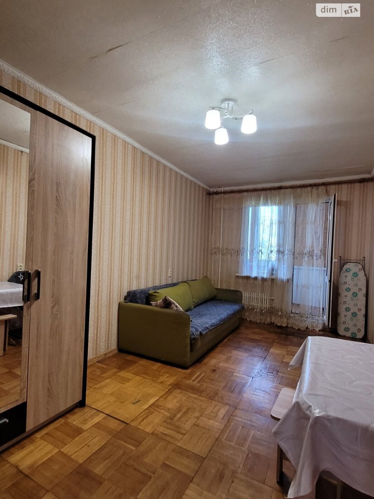 Продажа трехкомнатной квартиры в Харькове, на ул. Нескореных 28, район 521-ый микрорайон фото 1 Продажа трехкомнатной квартиры в Харькове, на ул. Нескореных 28, район 521-ый микрорайон фото 1
