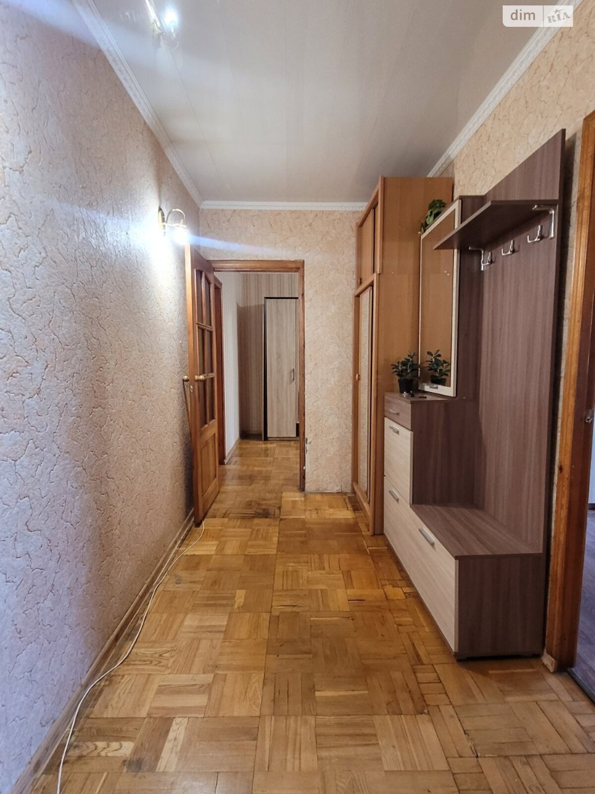 Продажа трехкомнатной квартиры в Харькове, на ул. Нескореных 28, район 521-ый микрорайон фото 1 Продажа трехкомнатной квартиры в Харькове, на ул. Нескореных 28, район 521-ый микрорайон фото 1