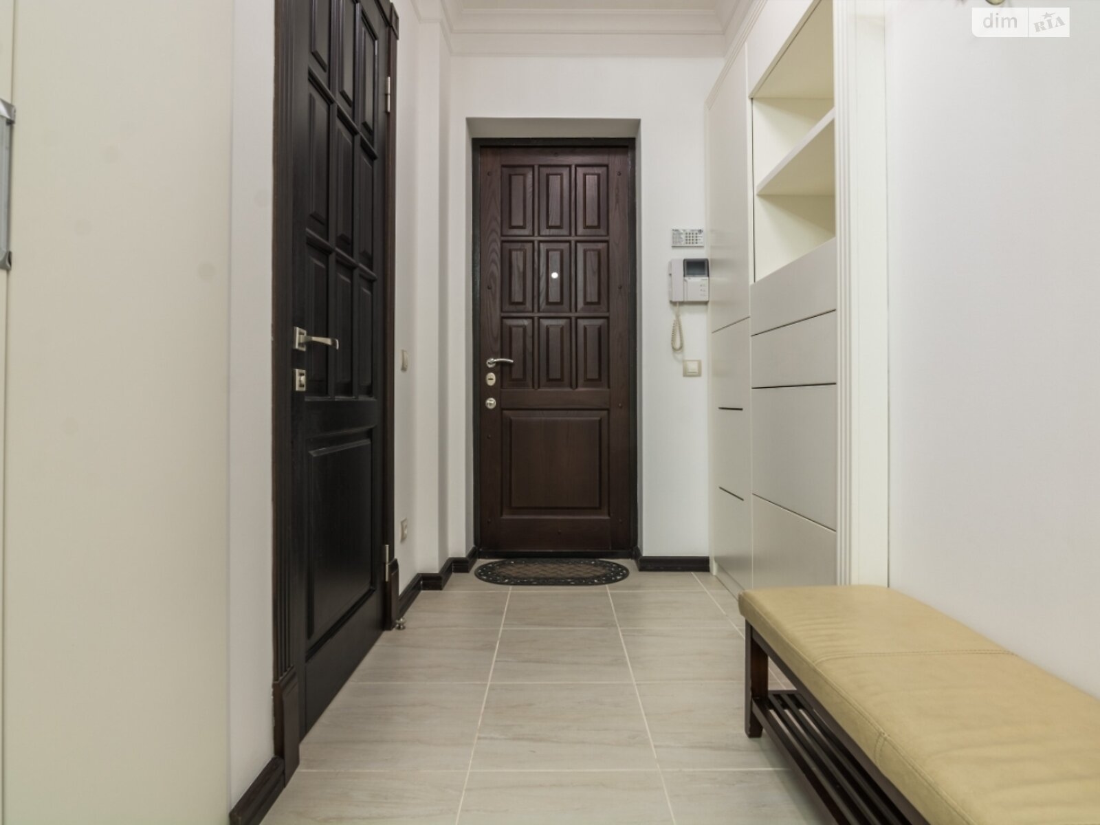 Продажа пятикомнатной квартиры в Харькове, на ул. Нескореных 32А, район 521-ый микрорайон фото 1 Продажа пятикомнатной квартиры в Харькове, на ул. Нескореных 32А, район 521-ый микрорайон фото 1