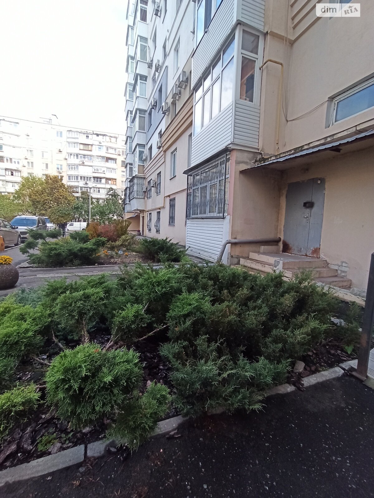 Продажа пятикомнатной квартиры в Харькове, на ул. Нескореных 32А, район 521-ый микрорайон фото 1 Продажа пятикомнатной квартиры в Харькове, на ул. Нескореных 32А, район 521-ый микрорайон фото 1