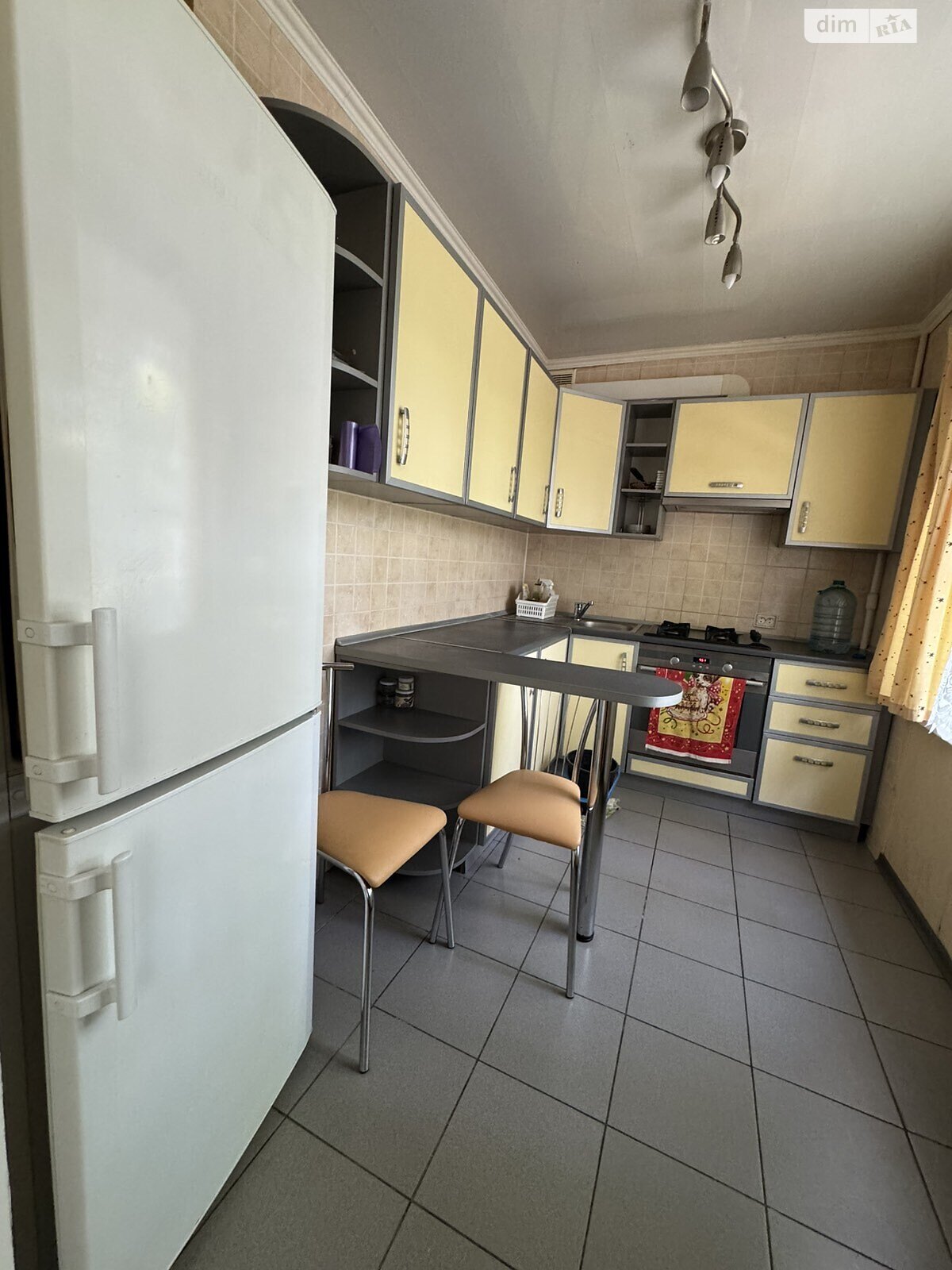 Продаж трикімнатної квартири в Харкові, на вул. Валентинівська 27, район 521-ий мікрорайон фото 1 Продаж трикімнатної квартири в Харкові, на вул. Валентинівська 27, район 521-ий мікрорайон фото 1