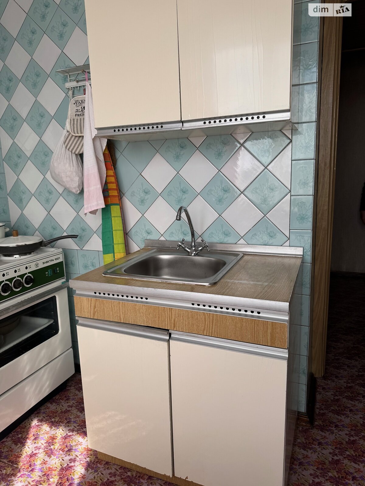 Продаж двокімнатної квартири в Харкові, на вул. Валентинівська, район 521-ий мікрорайон фото 1 Продаж двокімнатної квартири в Харкові, на вул. Валентинівська, район 521-ий мікрорайон фото 1