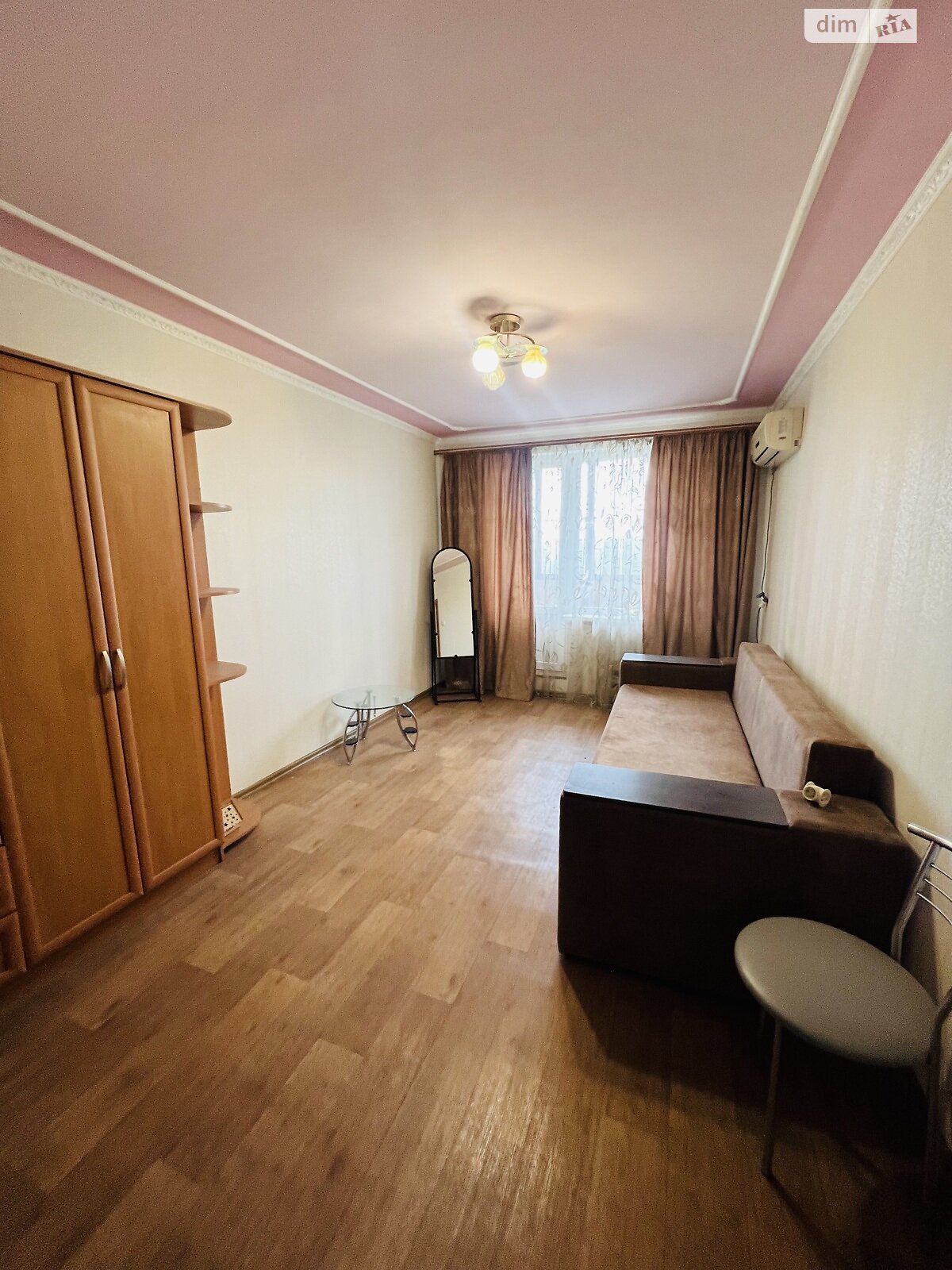 Продаж однокімнатної квартири в Харкові, на вул. Академіка Барабашова 46, район Салтівський фото 1 Продаж однокімнатної квартири в Харкові, на вул. Академіка Барабашова 46, район Салтівський фото 1