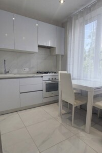 Продажа трехкомнатной квартиры в Харькове, на ул. Академика Барабашова 38, район 522-ый микрорайон фото 2