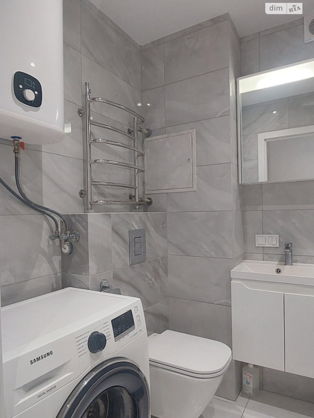 Продажа трехкомнатной квартиры в Харькове, на ул. Академика Барабашова 38, район 522-ый микрорайон фото 1